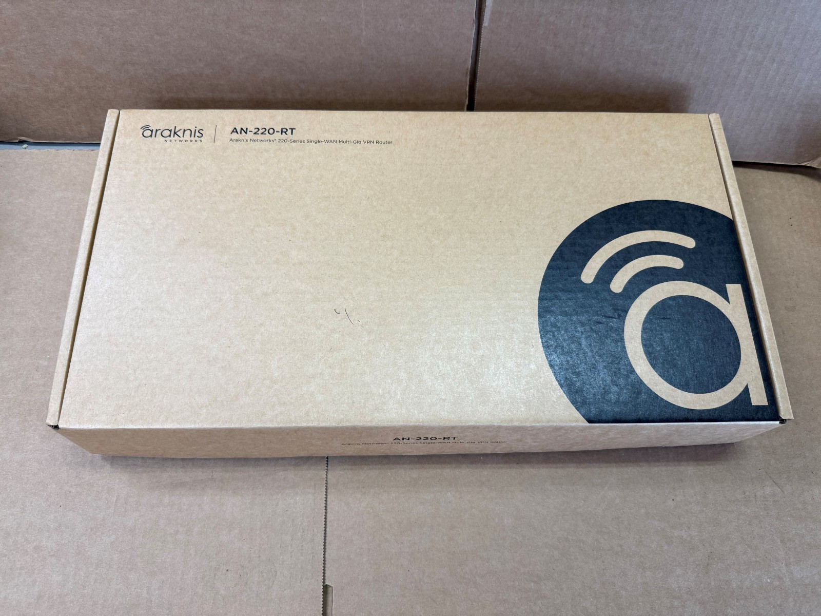 Araknis Networks AN-220-RT Router