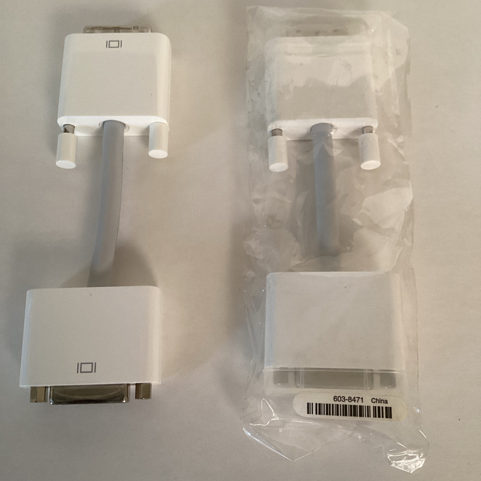 Lot Of 2 -Genuine Apple 603-8471 DVI to DVI Video Female to Male Adapter