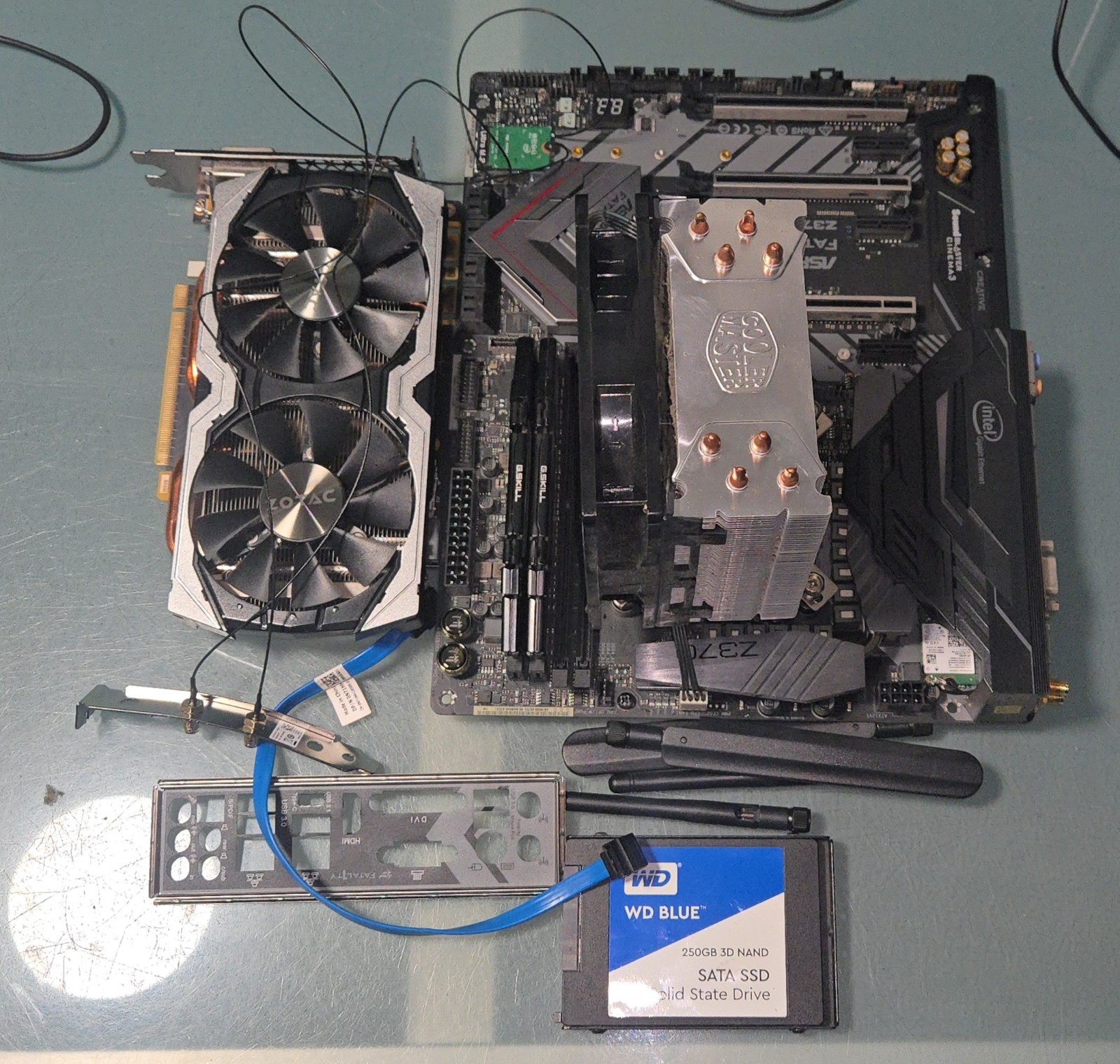 ASRock Fatal1ty Z370 Gaming K6 LGA1151 +  i7 8700K + GSKILL DDR4 24GB RAM + READ