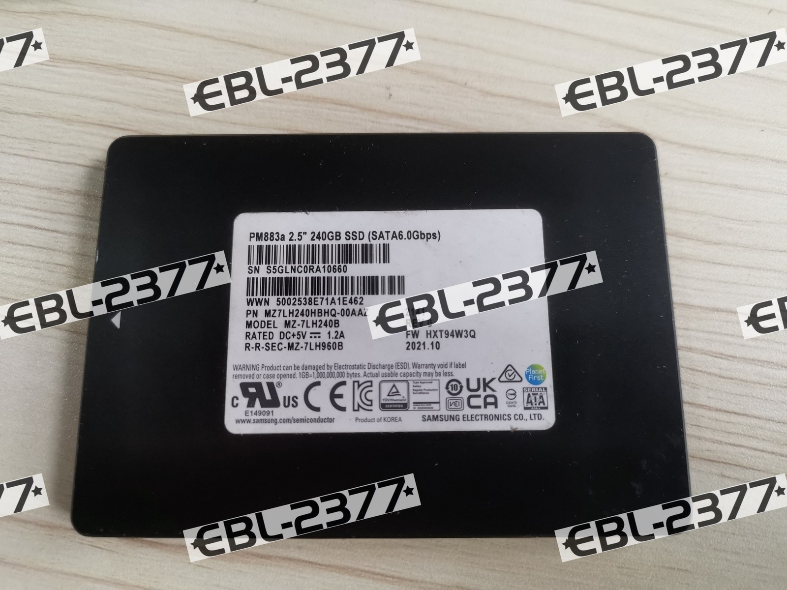 Samsung PM883a 240GB SSD 2.5 SSD SATA 6Gb/s MZ7LH240HBHQ-00AAZ