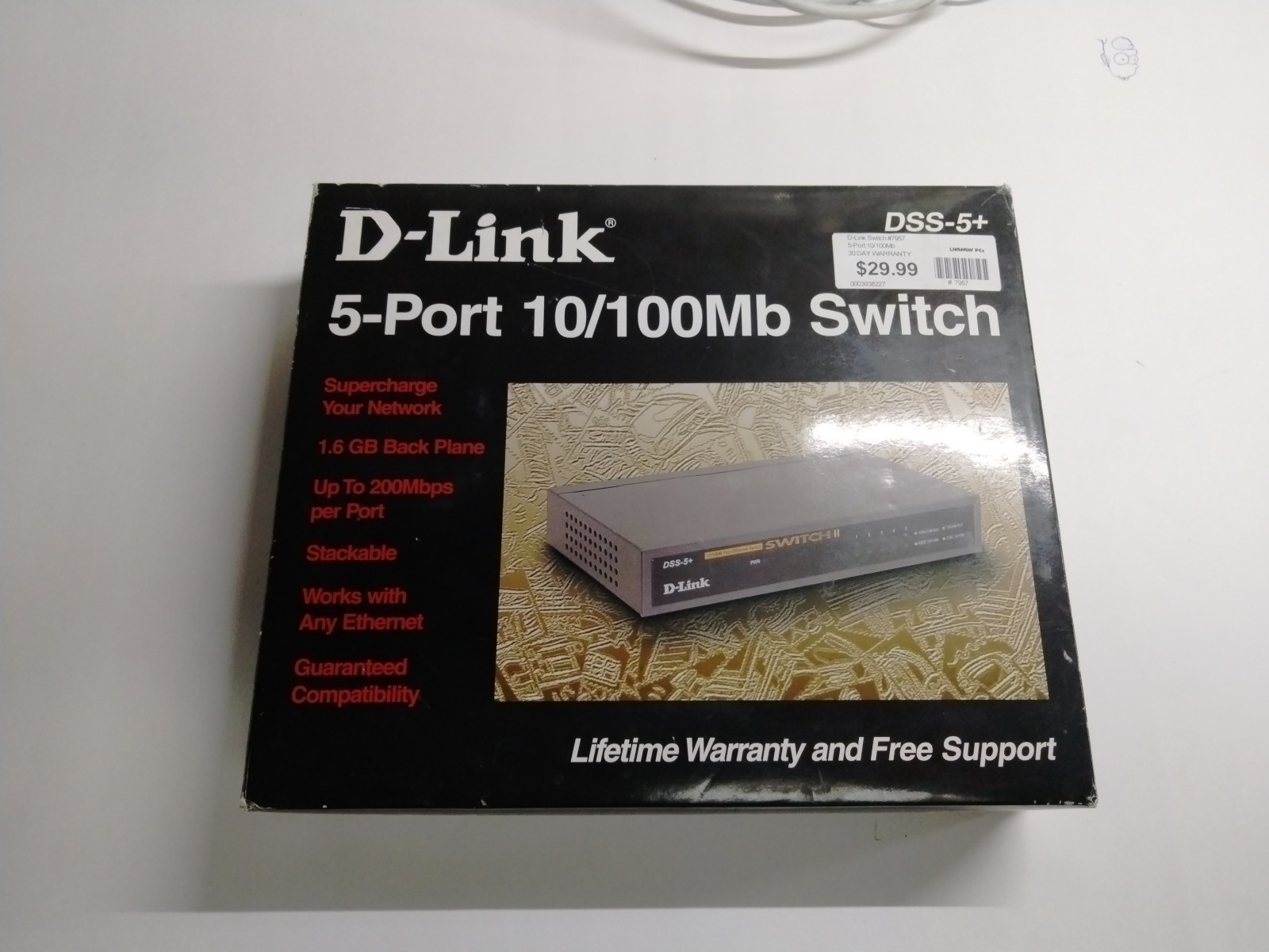 D-LINK DSS-5+ 5-PORT 10/100Mb SWITCH