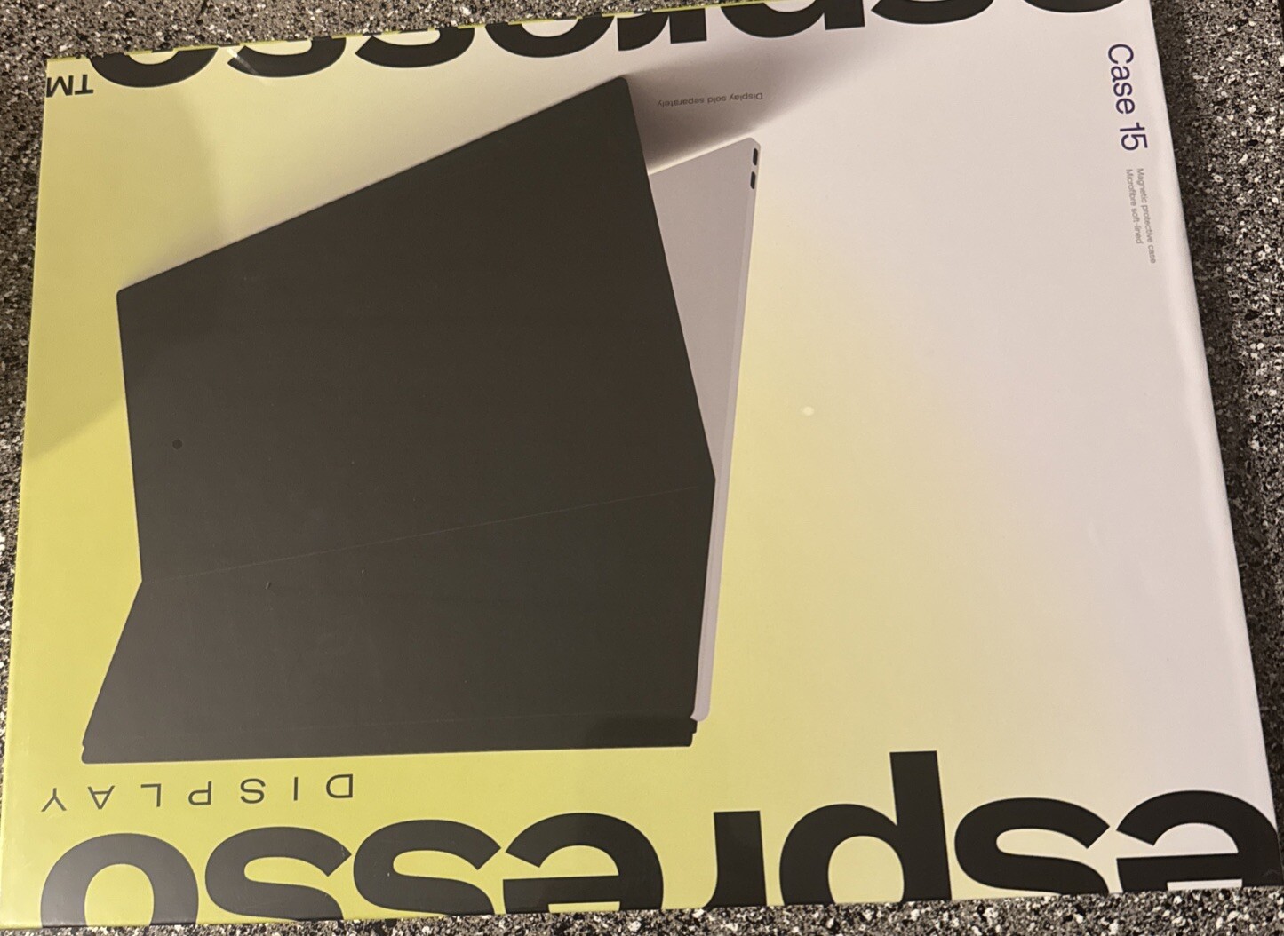 NEW Espresso  CG0021 Black Microfiber Magnetic Protective Case for 15" Display