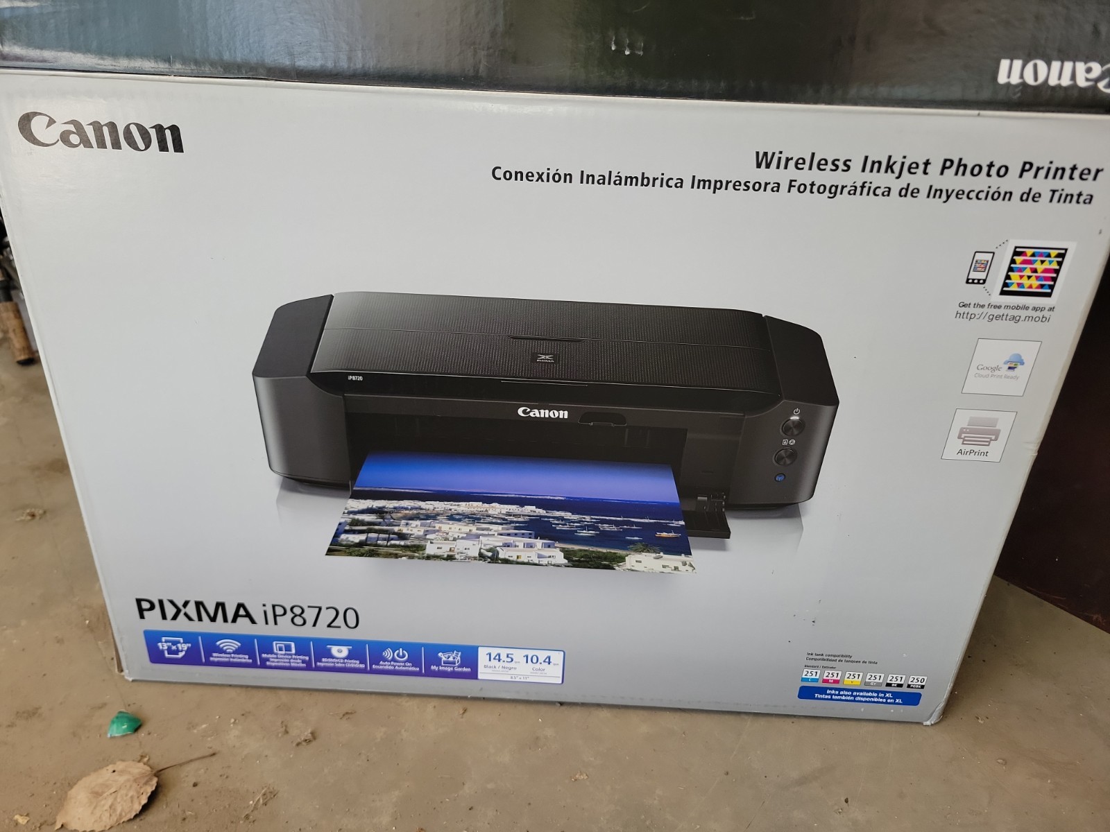 Canon PIXMA iP8720 Wireless Inkjet Photo Printer 8746B002