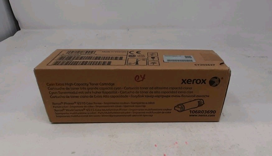 Xerox Genuine 106R03690  Cyan Toner OEM Original