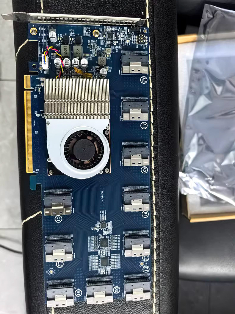 PEX88096 PLX88096 Expansion Card PCIe 4.0 x16 TO 6*SFF-8654 SlimSAS 12*NVMe U.2/
