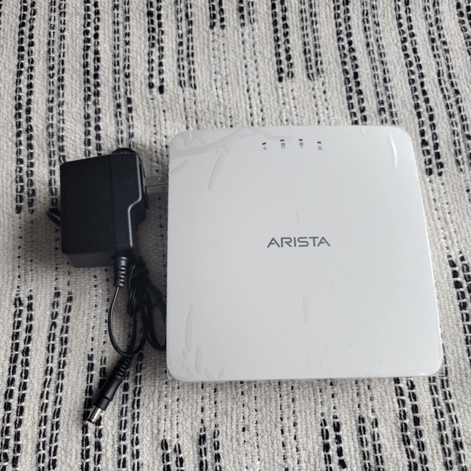 Router ARISTA AP-C200 Dual Audio Access Point,NEW 