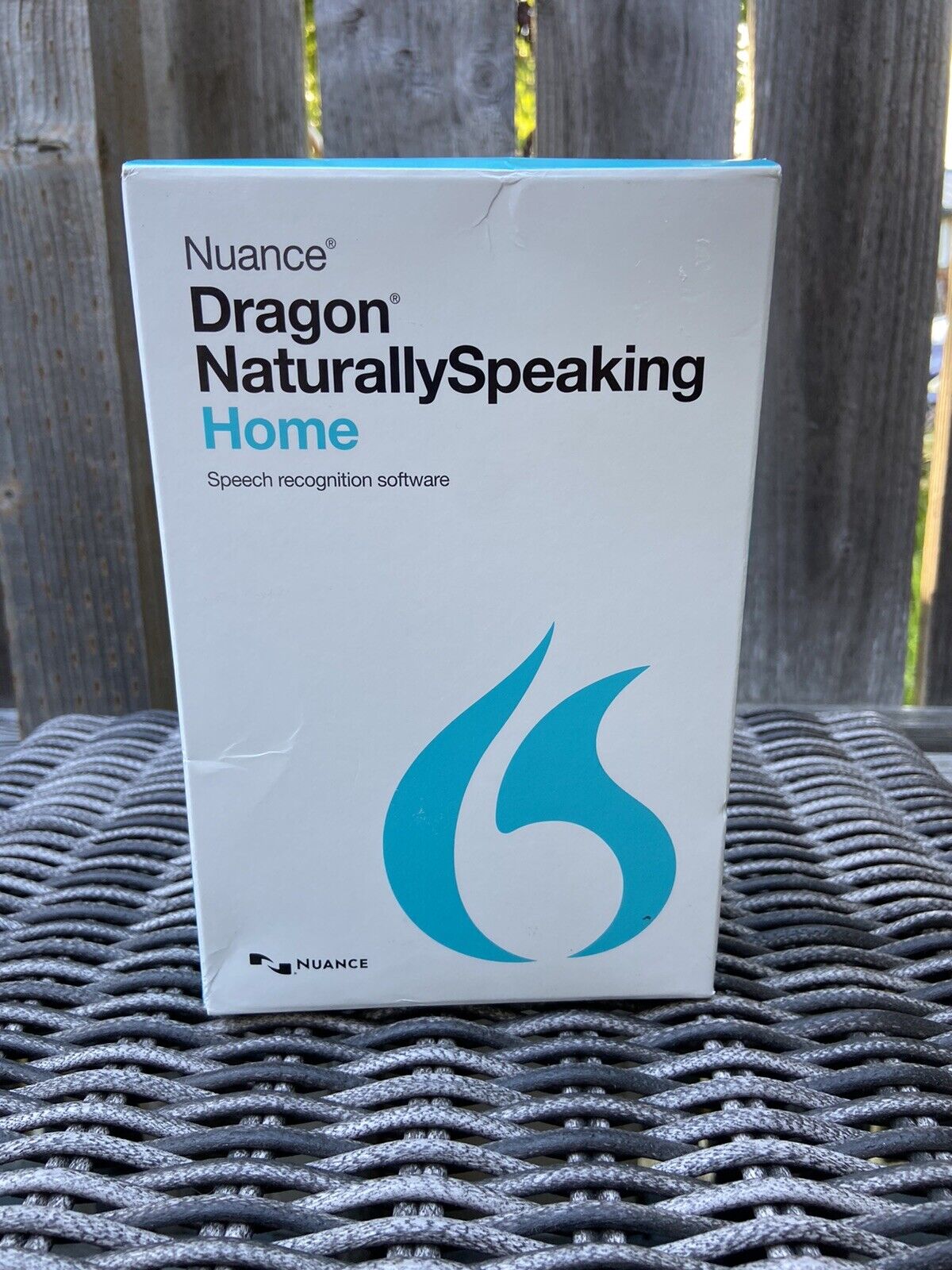 New Dented Box Nuance Dragon K409A-G00-13.0 NaturallySpeaking 13 Home Software