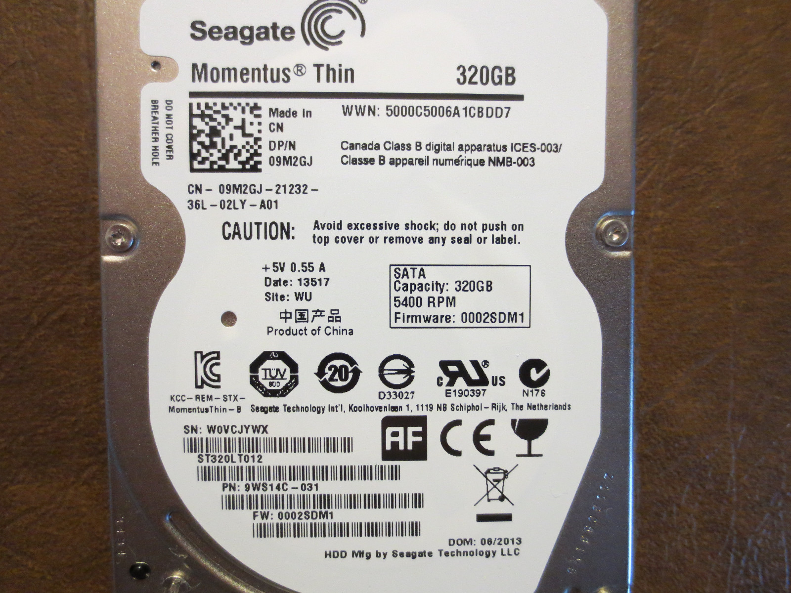 Seagate ST320LT012 9WS14C-031 FW:0002SDM1 WU 320gb 2.5" Sata Hard Drive