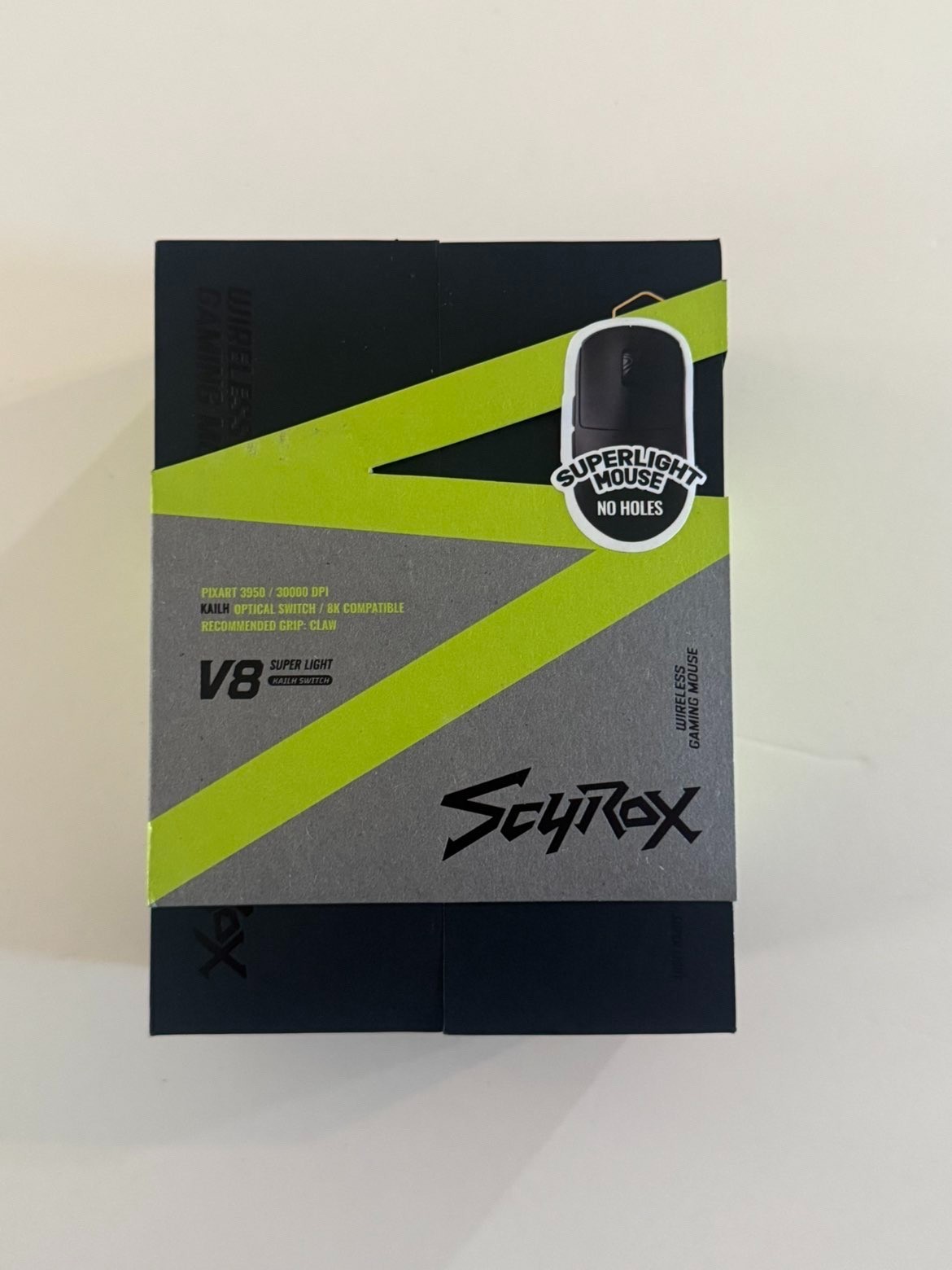 Scyrox V8 Wireless Lightweight Gaming Mouse Black - New