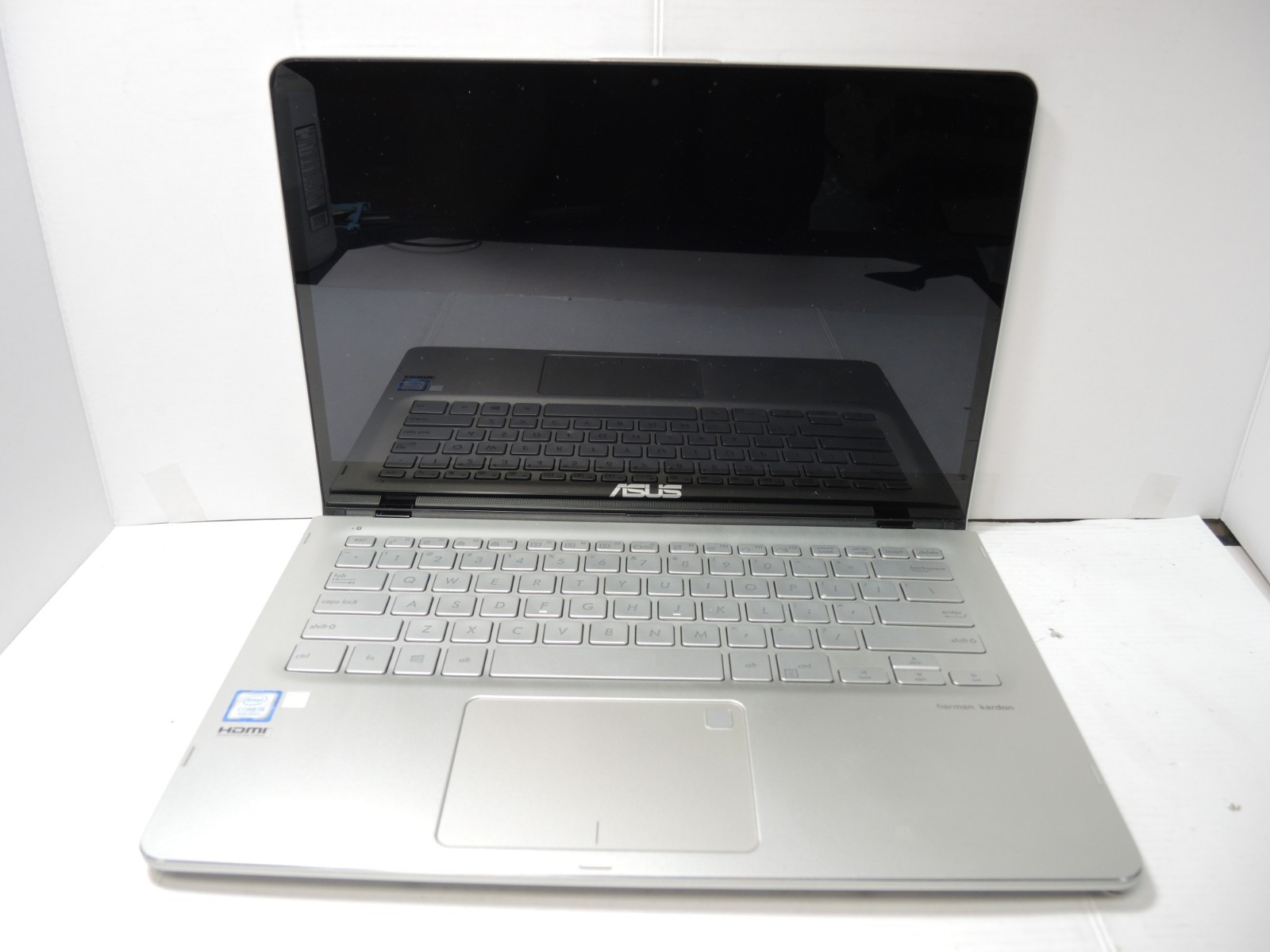 ASUS Q405UA-BI5T5 14" FHD Touch i5-8250U 2-in-1 DEAD/NO POWER/NO POST/FOR PARTS