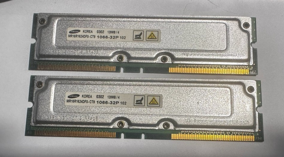 Lot of TWO Samsung 0302 128MB MR13R1624DF0-CT9 1066-32P 102 Memory RAM