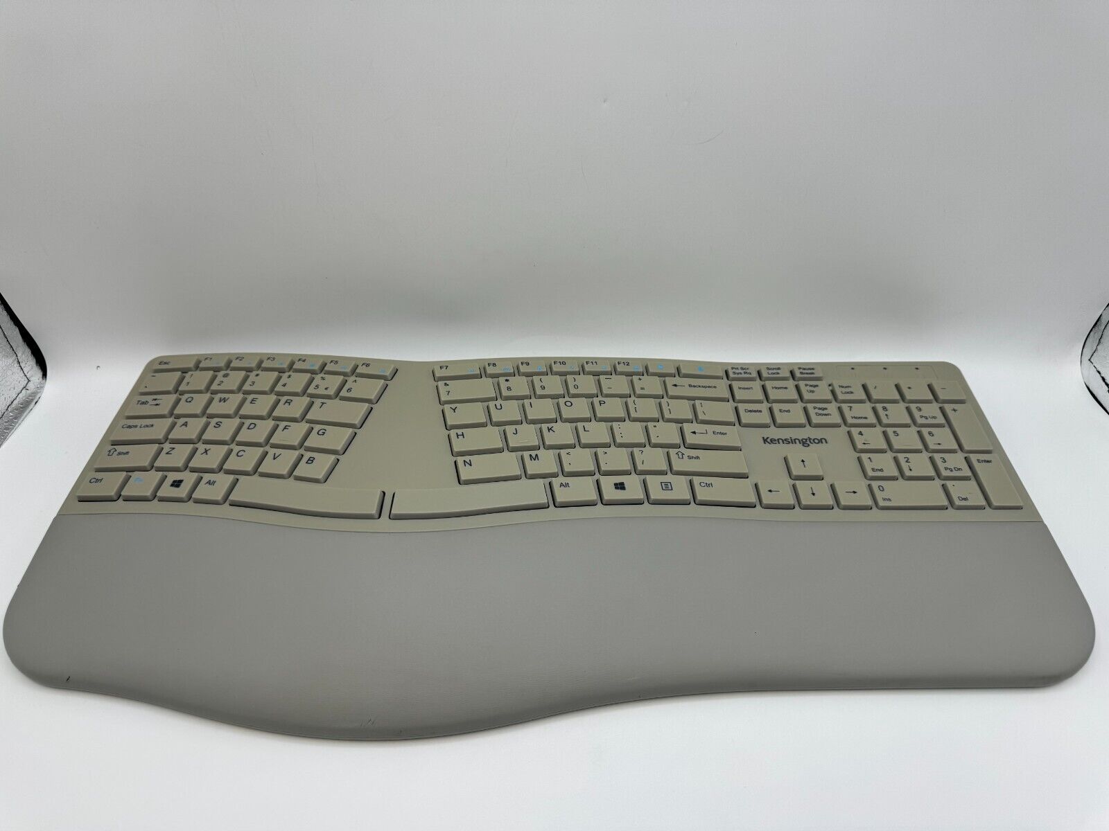 Kensington K75402US Pro Fit Ergo Wireless Gray Keyboard