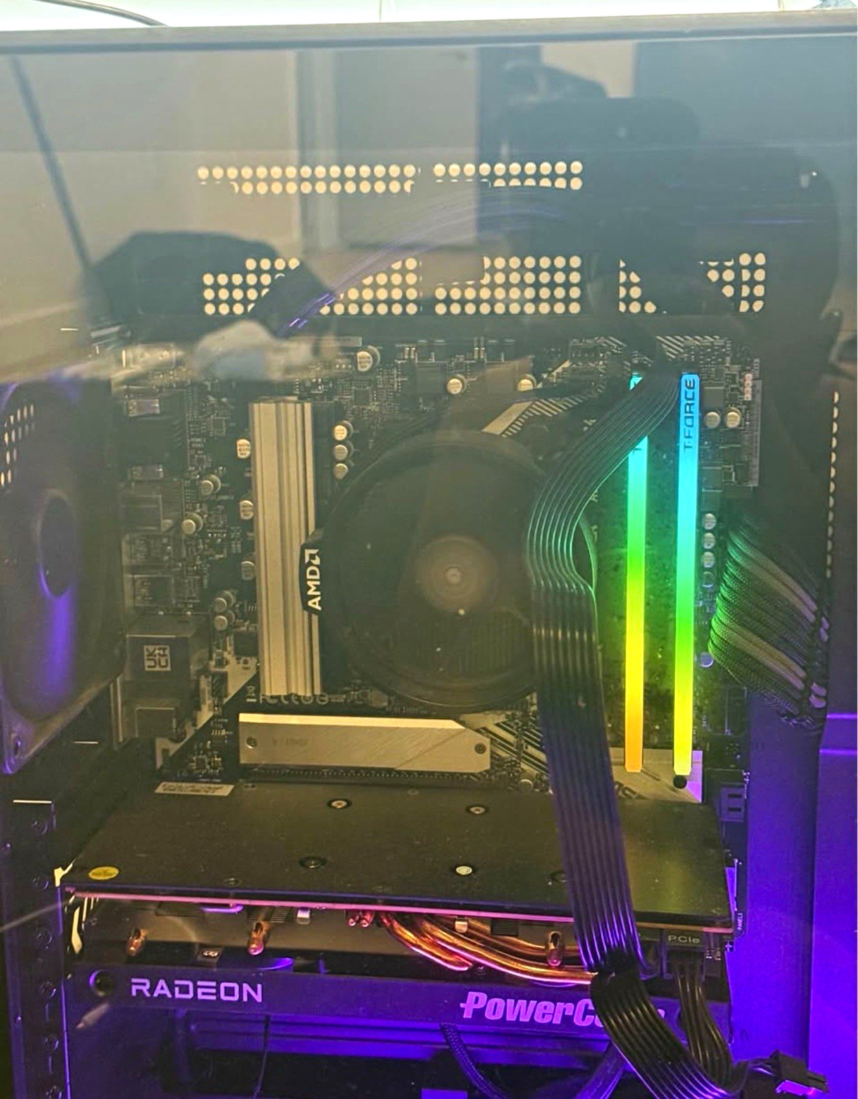 ASRock A520M Pro4 Tower Ryzen 5 5600G 64GB 1TB SSD Radeon Win11 RGB