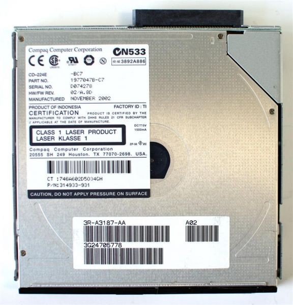 Compaq 24x cd-rom drive cd-224e, 1977047b-c7, 314933-931, november 2002 (black)