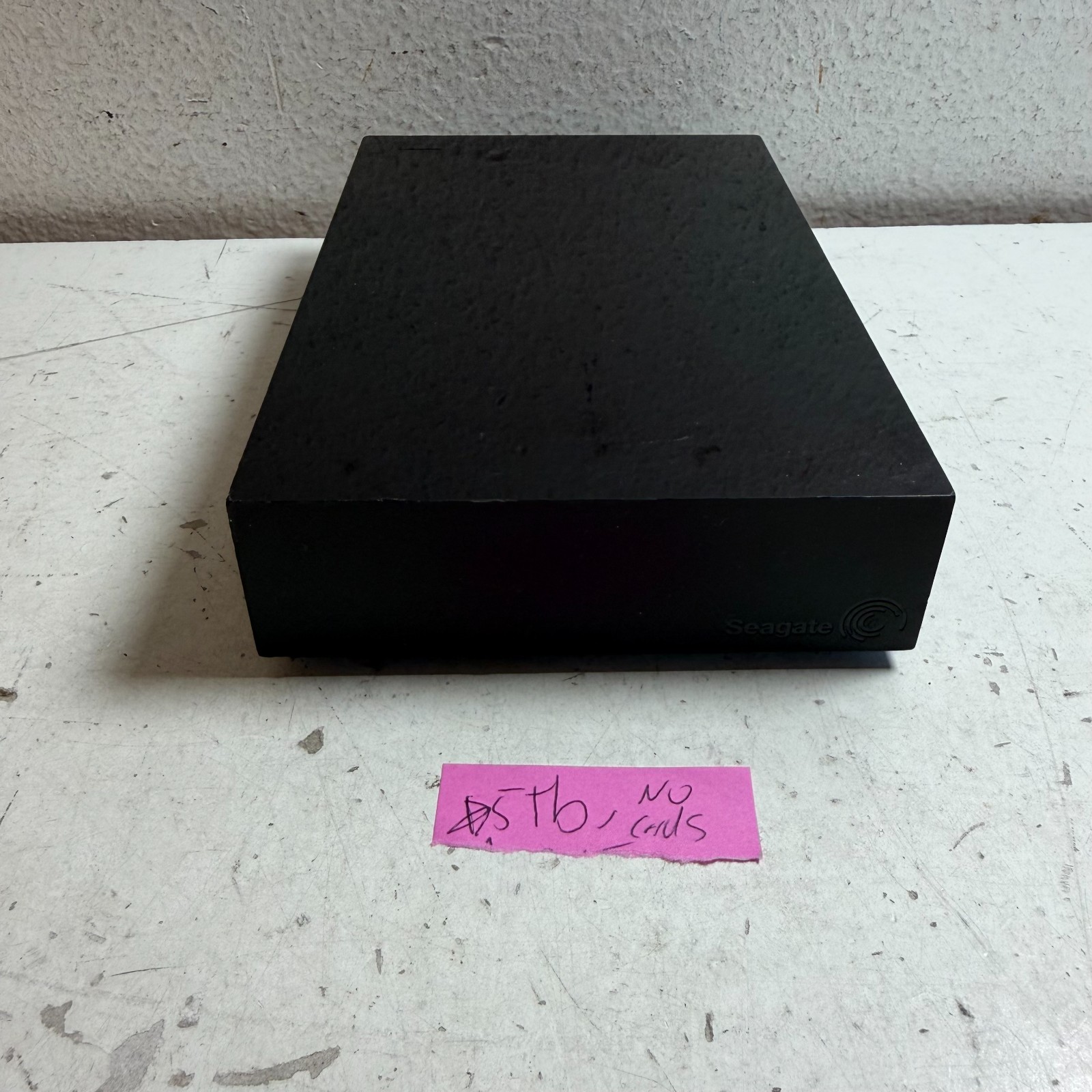Seagate Backup Plus Desktop Drive SRD00F2 Black 5TB USB 3.0 External Hard Drive