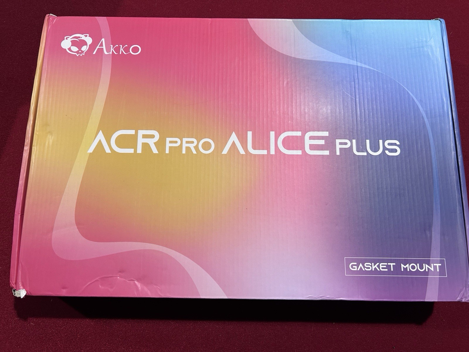 Akko- ACR pro Alice Plus w/ Crystal Akko Switches.  Extra keycaps  & power cord.