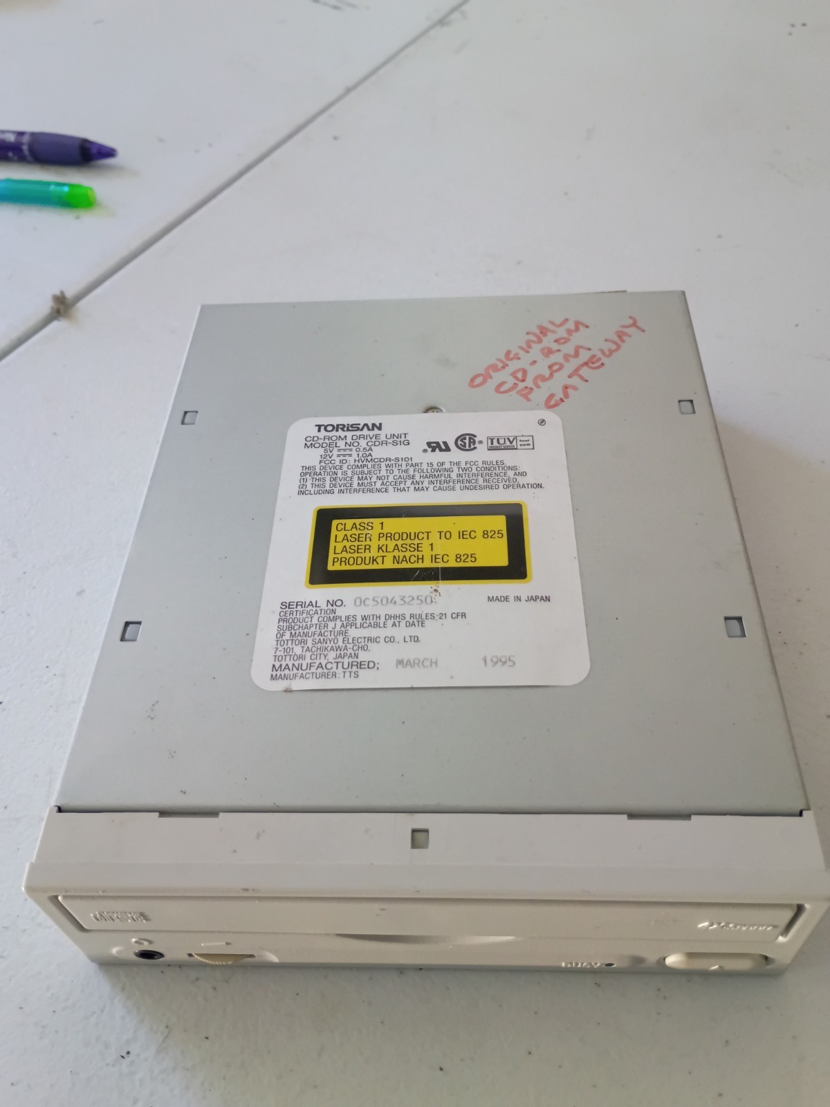 Torisan  CD ROM CDR-S1G From A Gateway 2000 Computer Original CD-ROM Untested