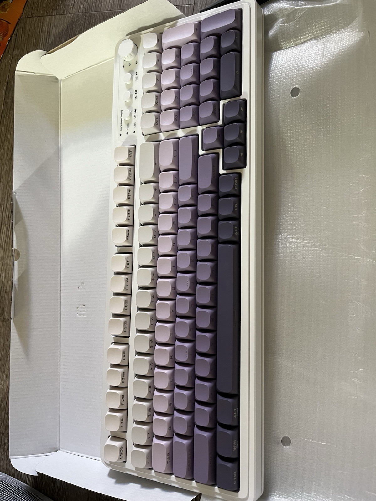 AULA S99 Wired Gaming Keyboard Multi-Functional Knob English QWERTY White/Purple