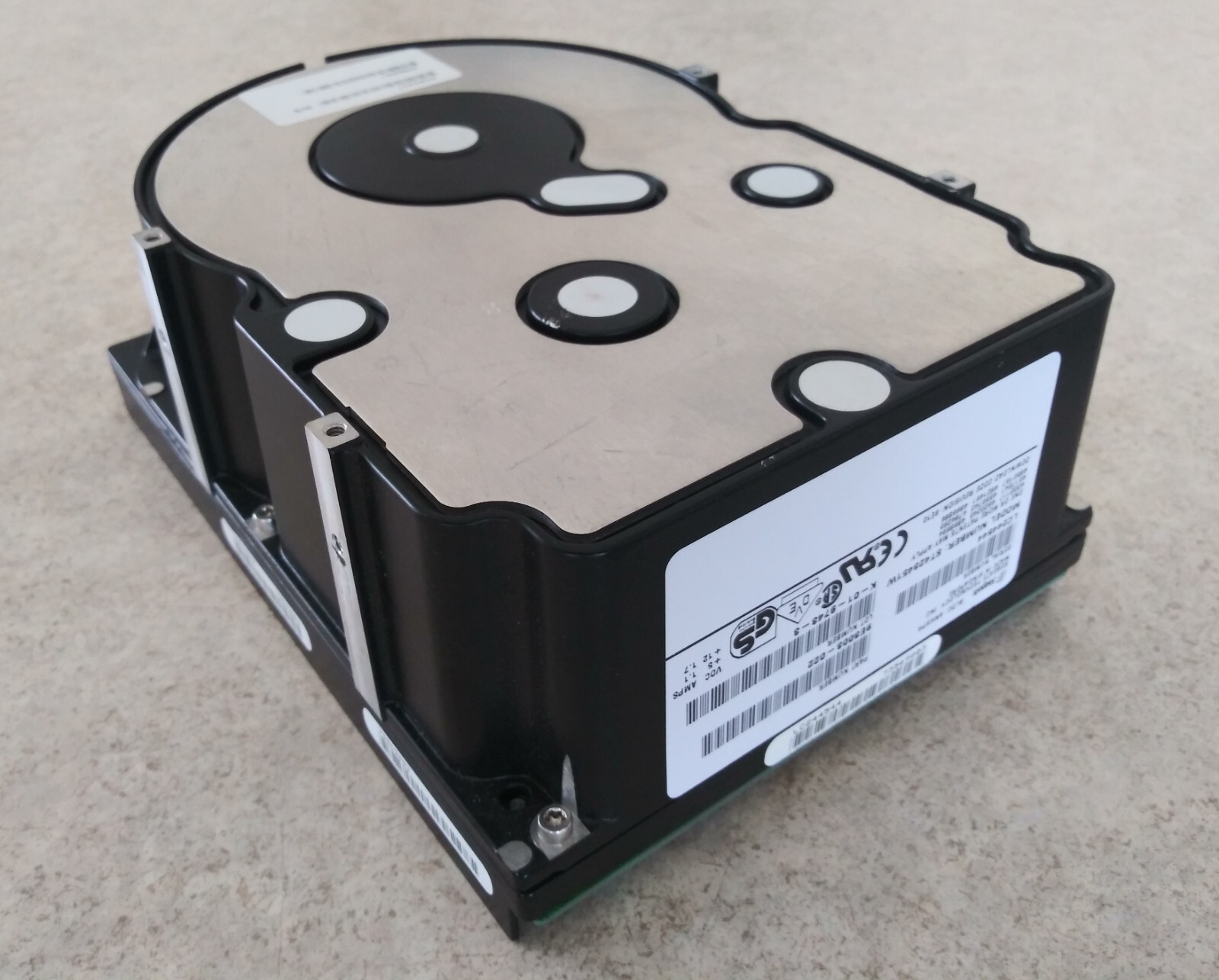 23.2GB Seagate ST423451W 5.25” FH 68 PIN SCSI Hard Disk Drive Enterprise Grade