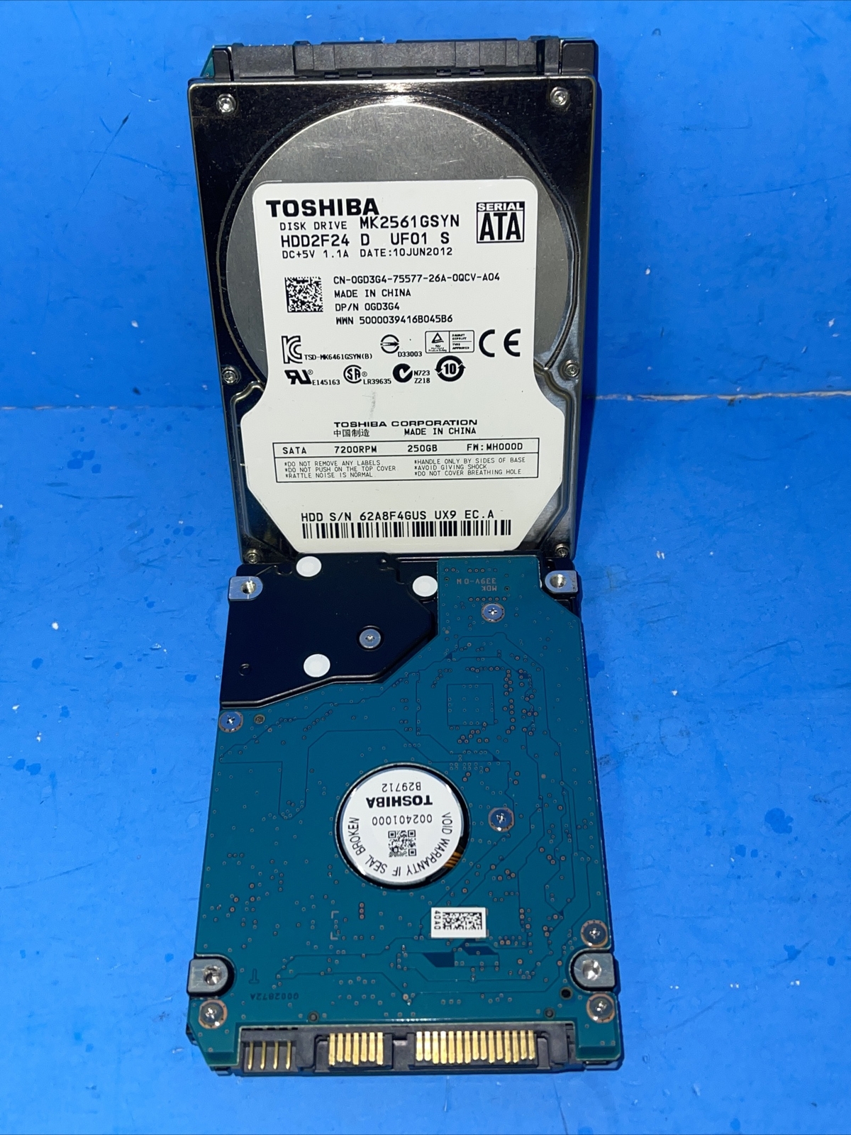 Toshiba HDD2F24 250GB Internal 7200RPM 2.5" (MK2561GSYN) HDD