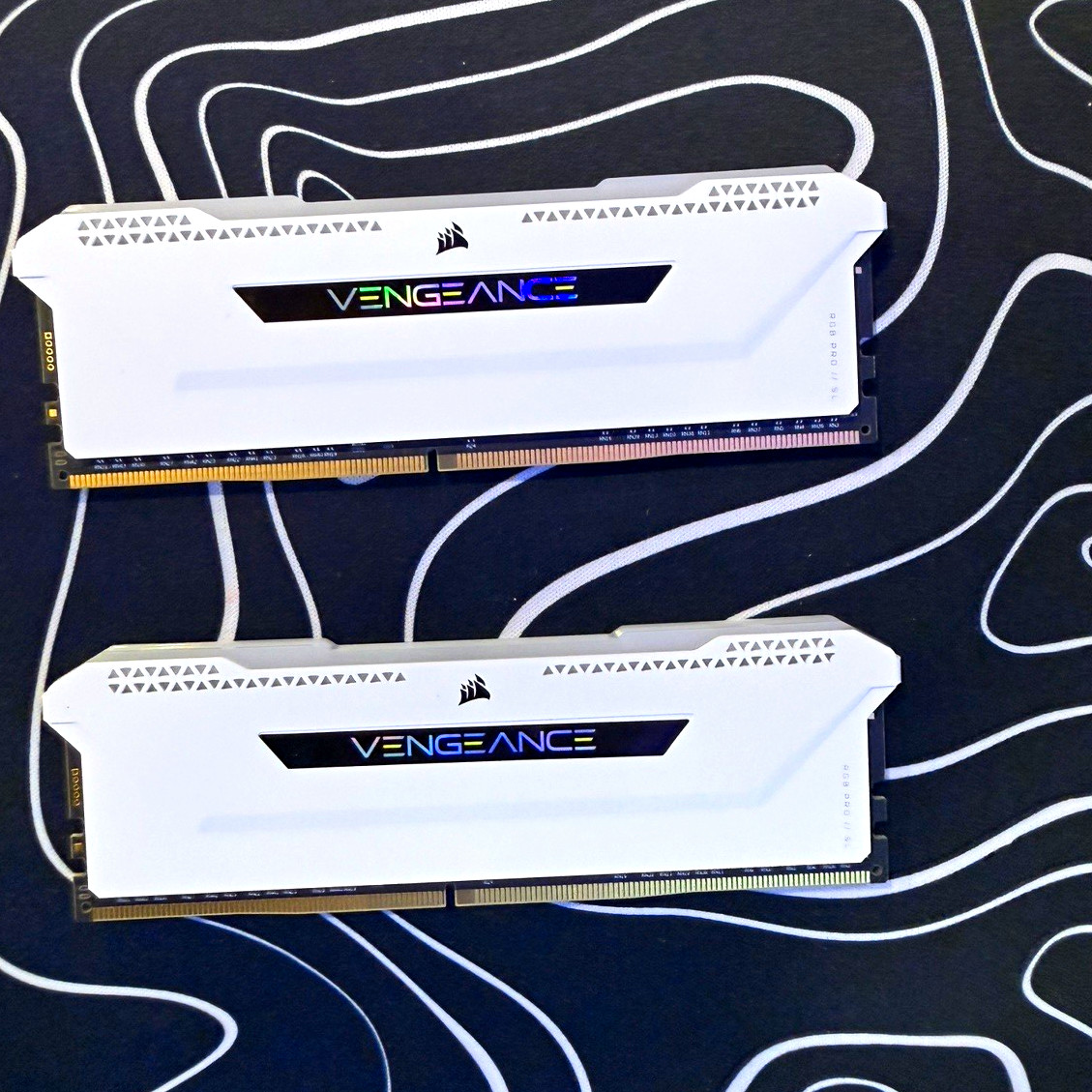 Corsair Vengeance RGB Pro White 32GB (2x16GB) DDR4-3600 DIMM
