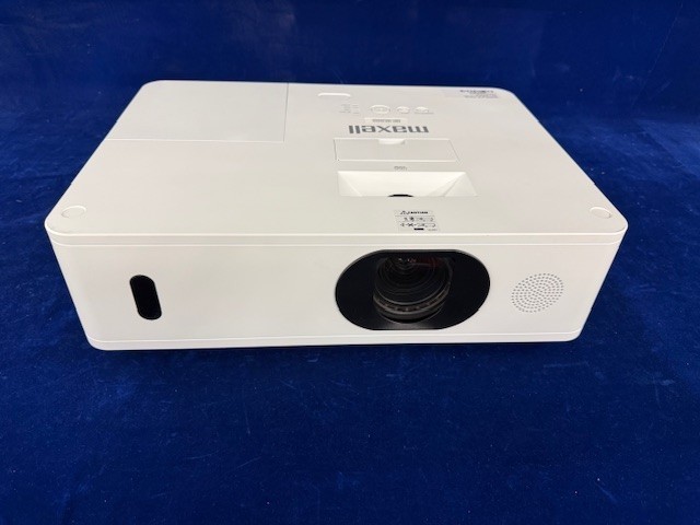 Maxell MC-WU5505 Collegiate Series WUXGA 5000 Lumen HD LCD Lamp Hours 1102