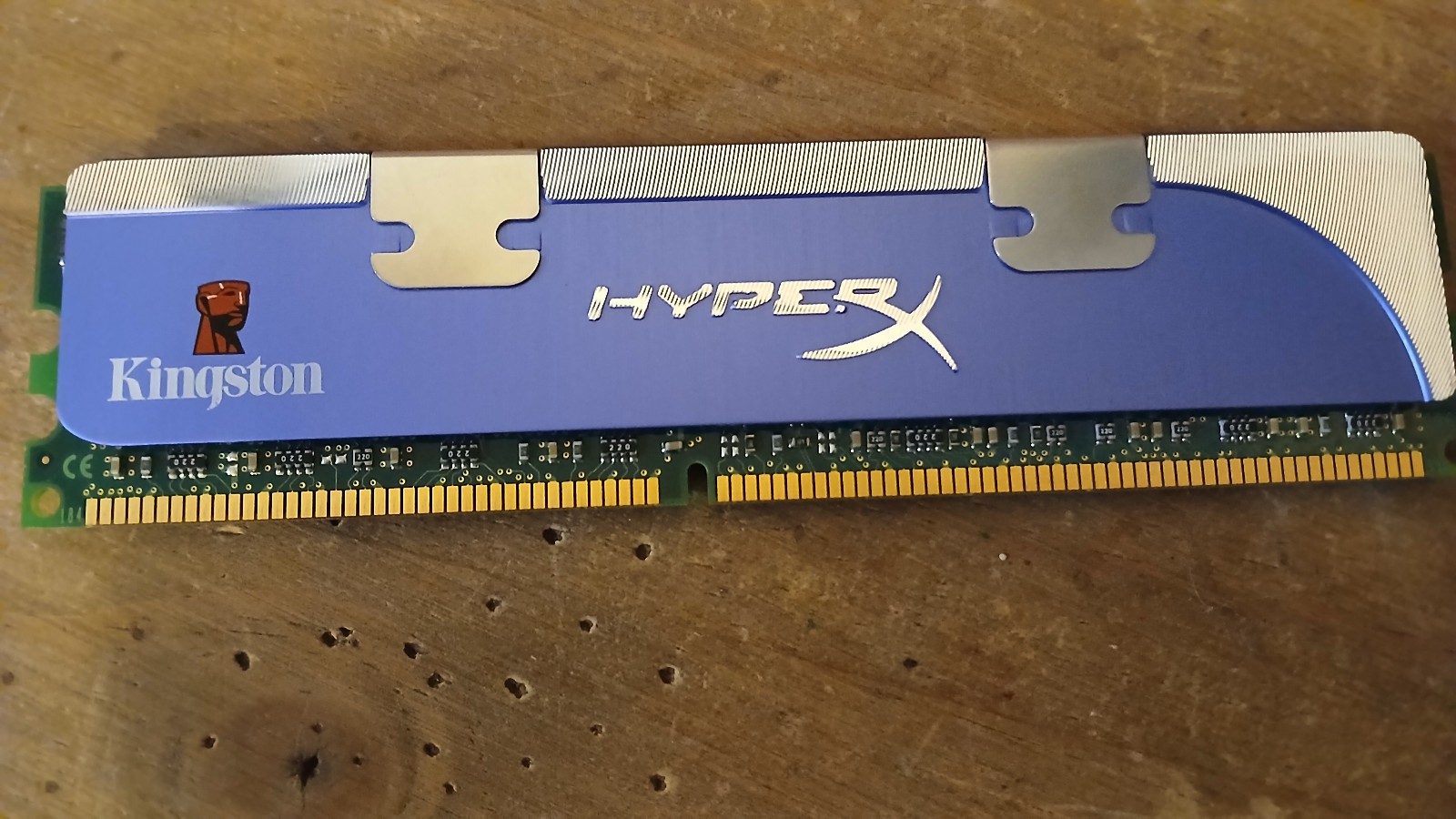 Vintage Kingston HyperX 1GB DDR 400MHz PC3200 Desktop RAM Blue Heat Spreader