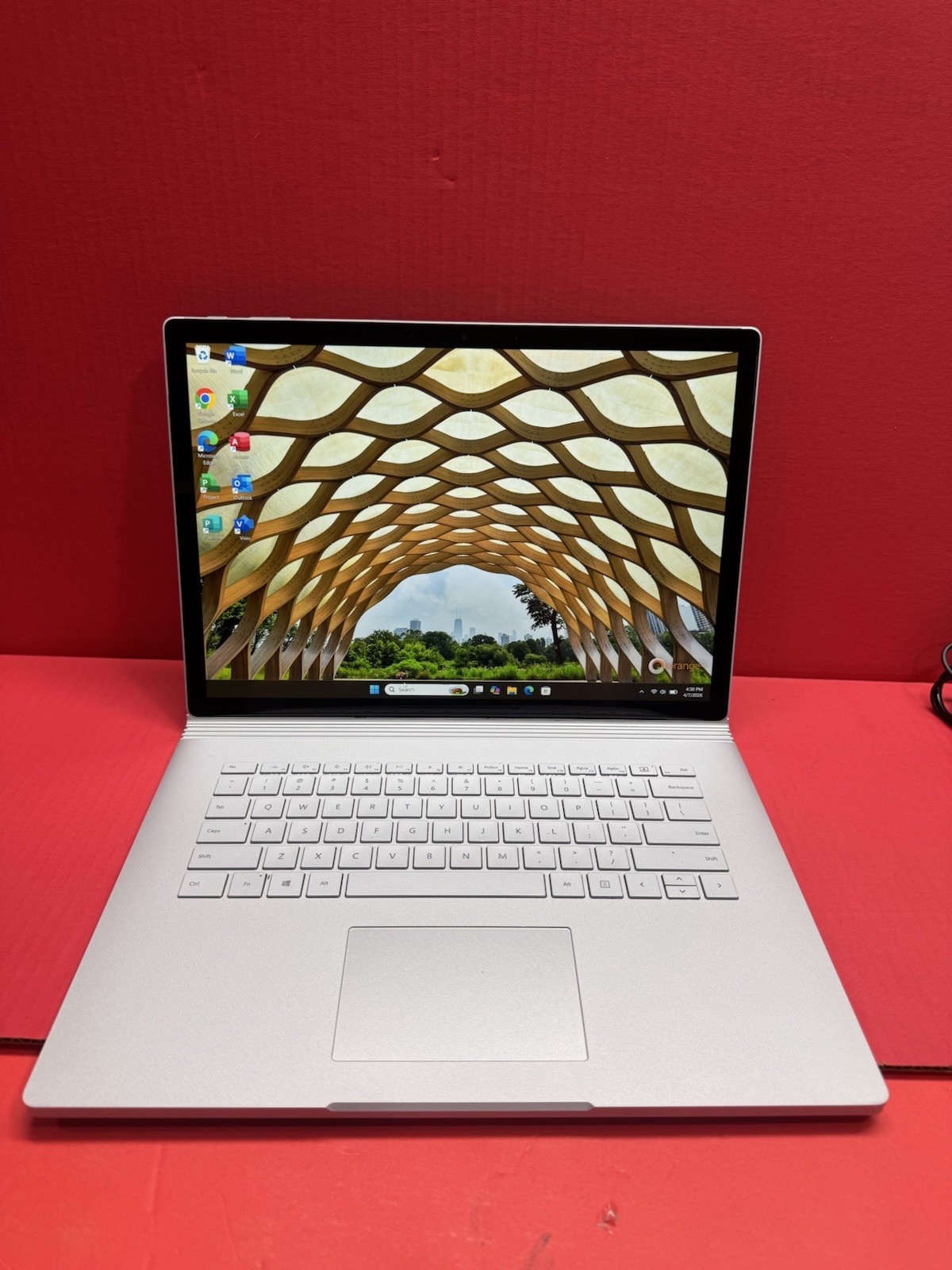 Microsoft Surface Book 3 15.5” 10th  i7- 1.30GHz 16GB 256GB Windows 11pro