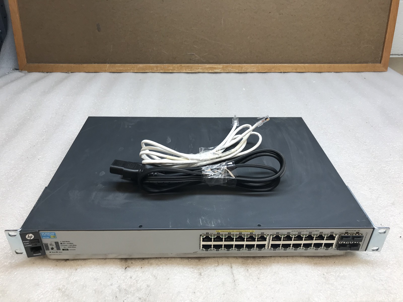 HP J9773A 2530-24G POE+ Gigabit Fully Managed Network Switch - Pwr Eth Cable Inc