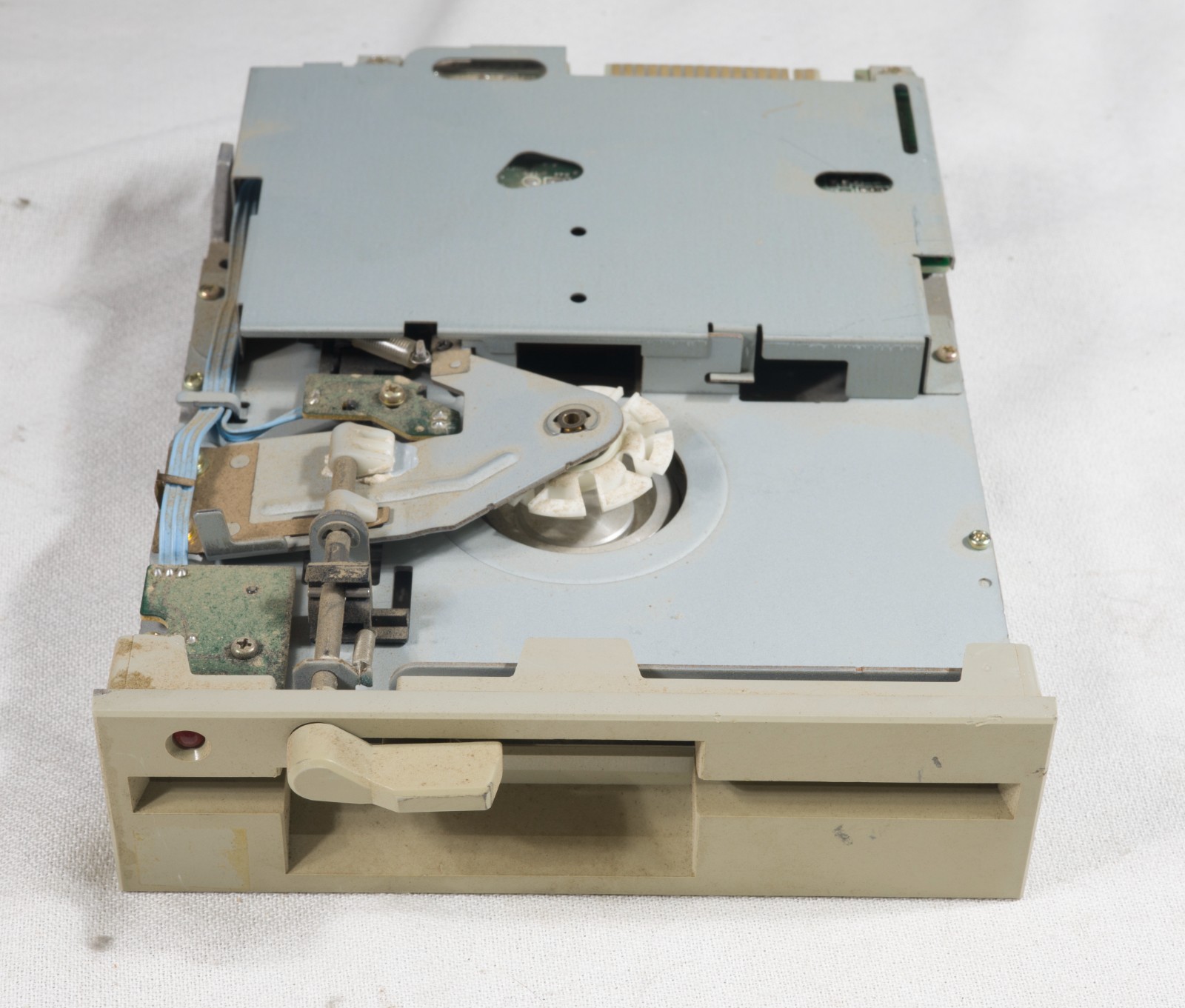 Vintage Chinon FZ-506   HH 5.25" 1.2MB floppy drive untested 8165