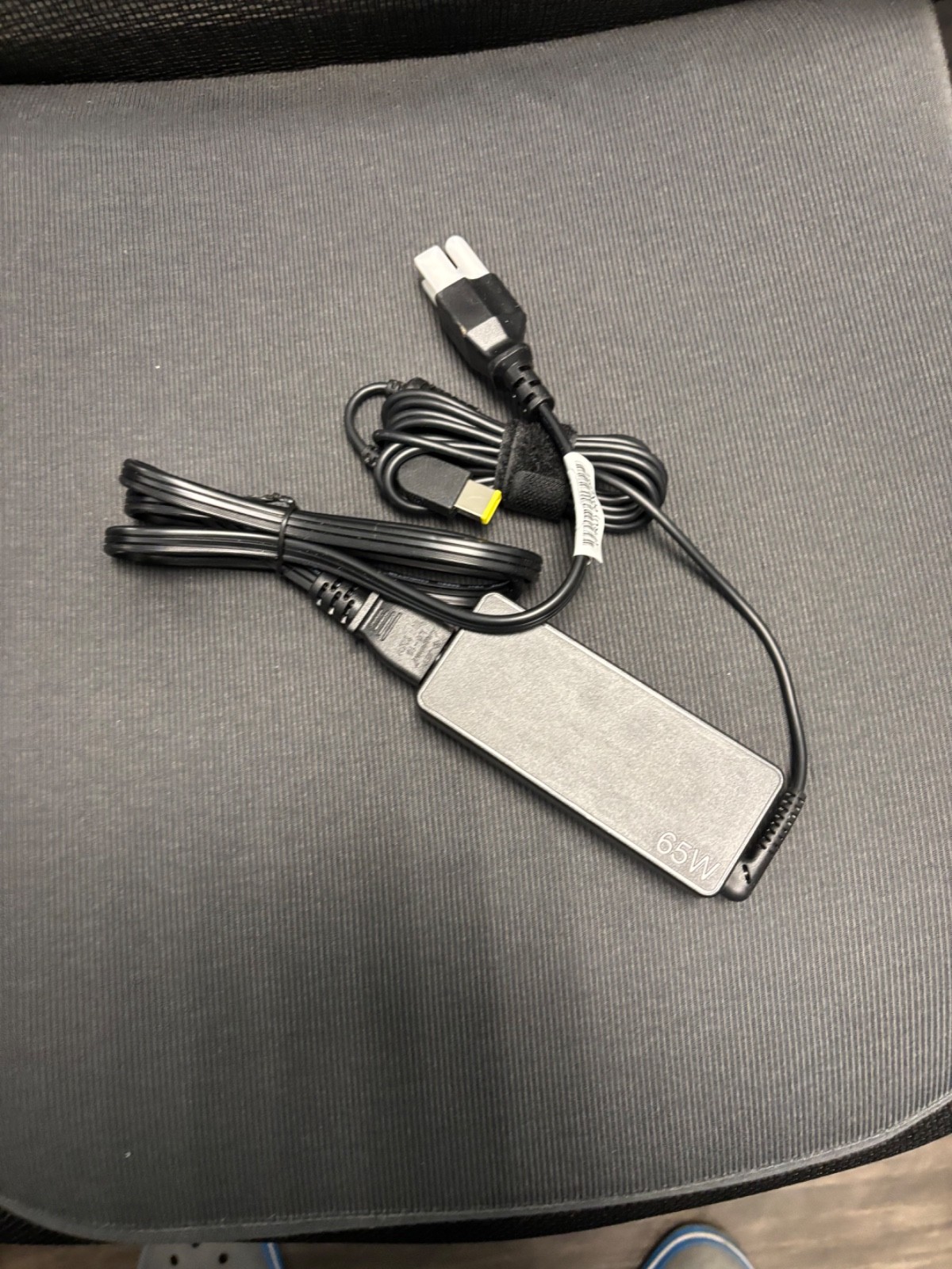 Lenovo A19-065N2A AC Adapter 65W 20V 3.25A Charger SA11B48989-