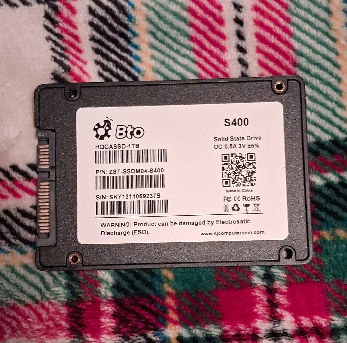 Bto S400 1TB SATA III 2.5" Internal SSD Black HQCASSD-1TB ZST-SSDM04-S400