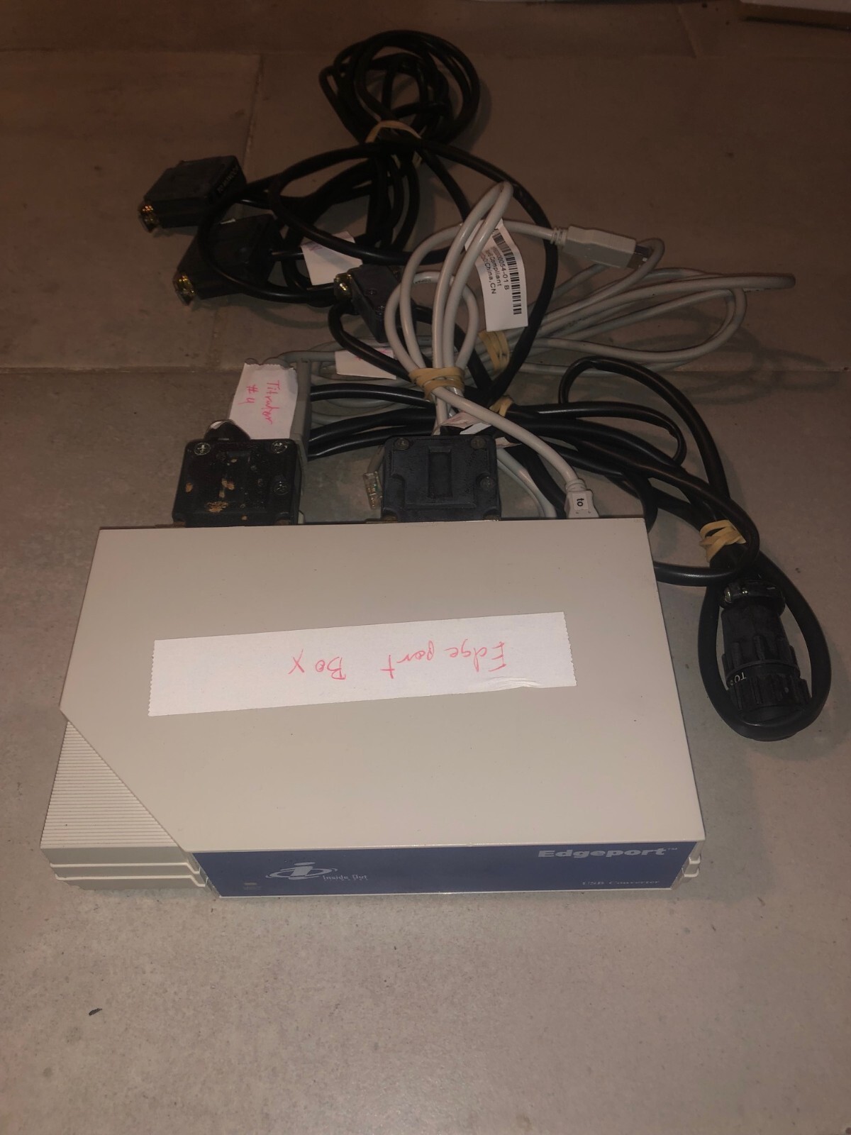 Digi Edgeport/4 DB25M Edgeport/4 USB to Serial DB25M 4 Port w/ Cables