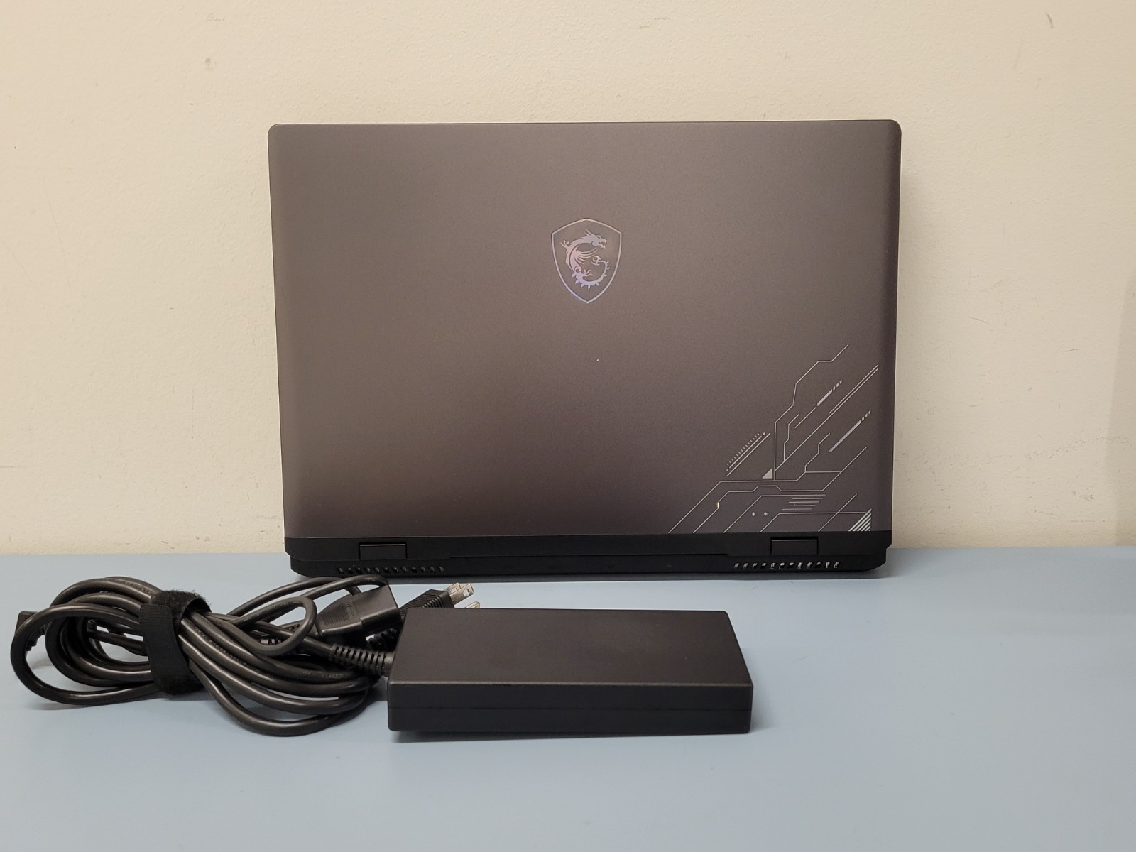 MSI Crosshair 16 HX Intel i7 14650HX RTX 4070 1TB SSD 16GB RAM Laptop