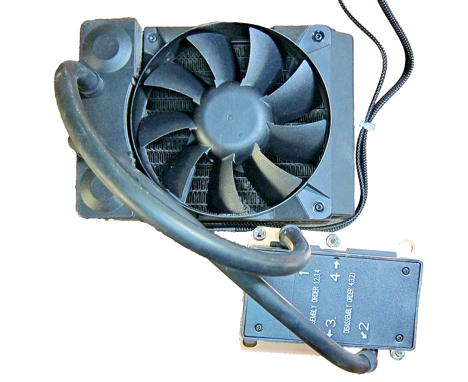 Genuine Dynatron L13 CPU Cooler (Liquid Cooler) for Intel Socket FCLGA3647