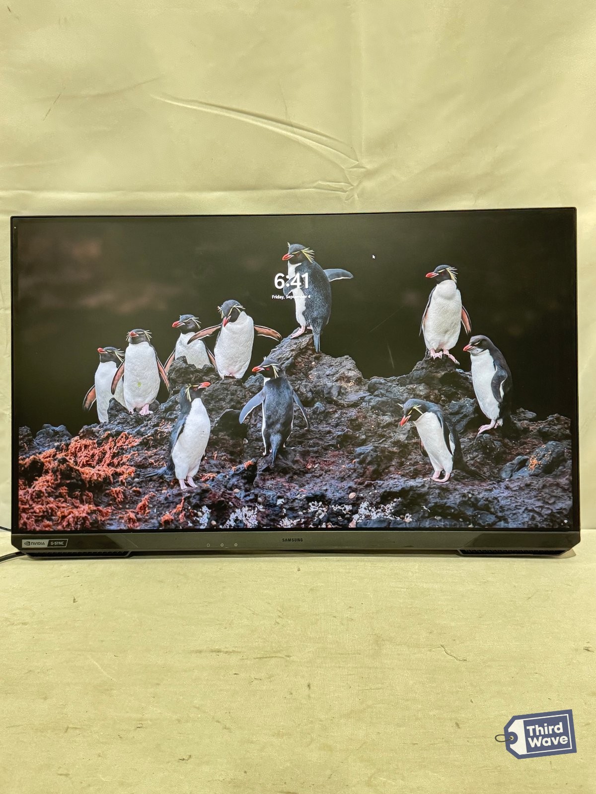 Samsung S39C 27in Curved Monitor FHD 1080p 75Hz 1000R VA Speakers Black