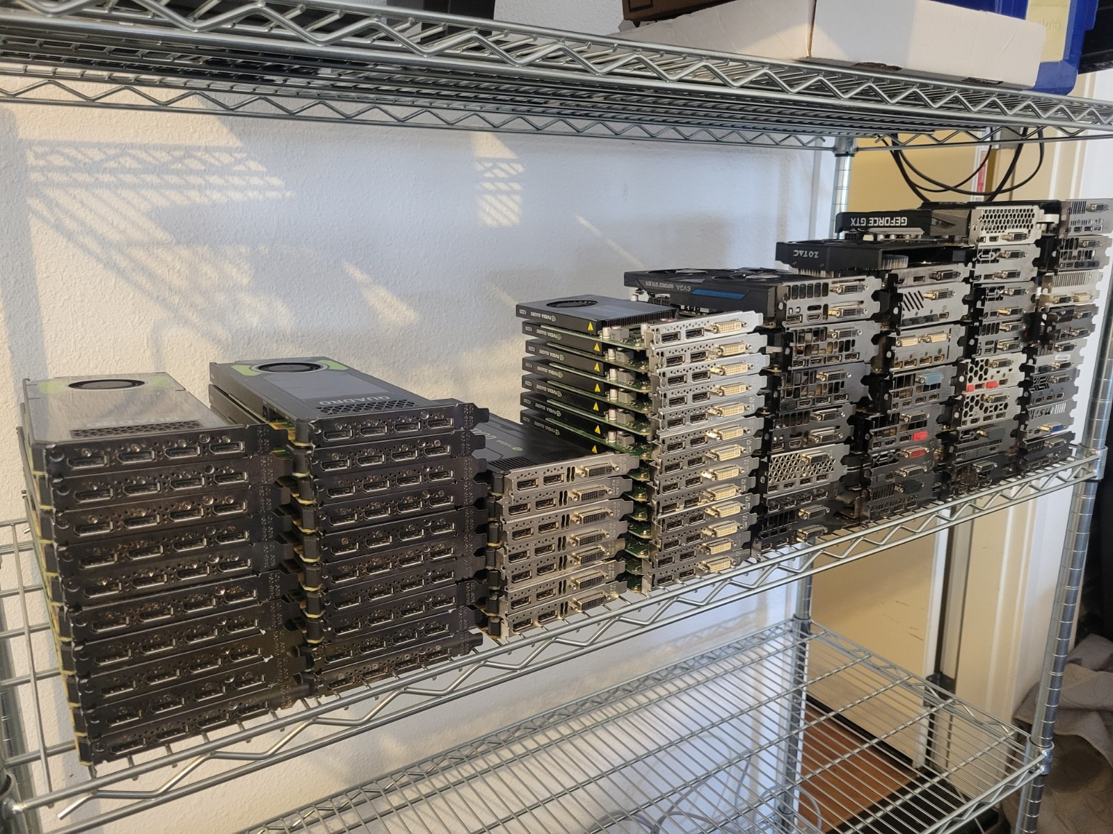 Lot of 70 Computer Graphics Card GPU Mixed Graphics Card Lot READ DESCRIPTION
