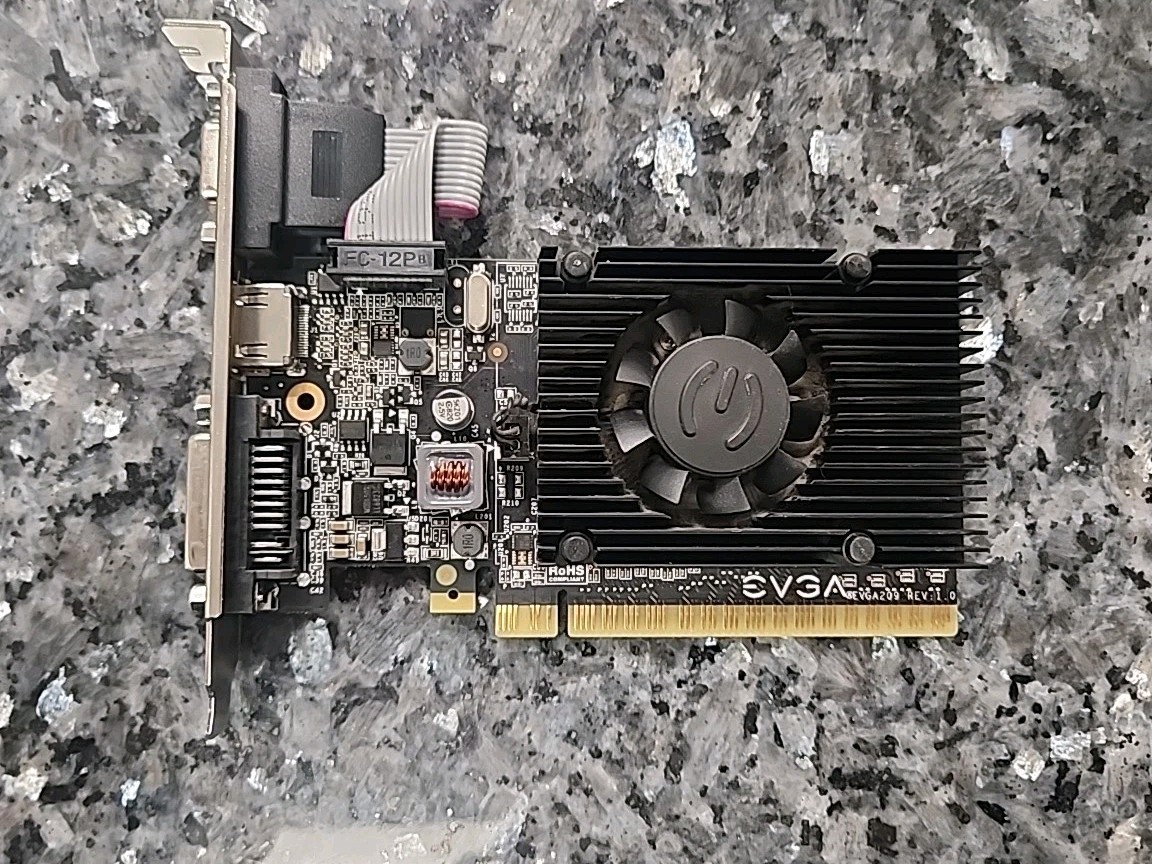 EVGA 209 Rev 1.0 Video Card 01G-P3-1312-LR-Q5D,  TESTED 