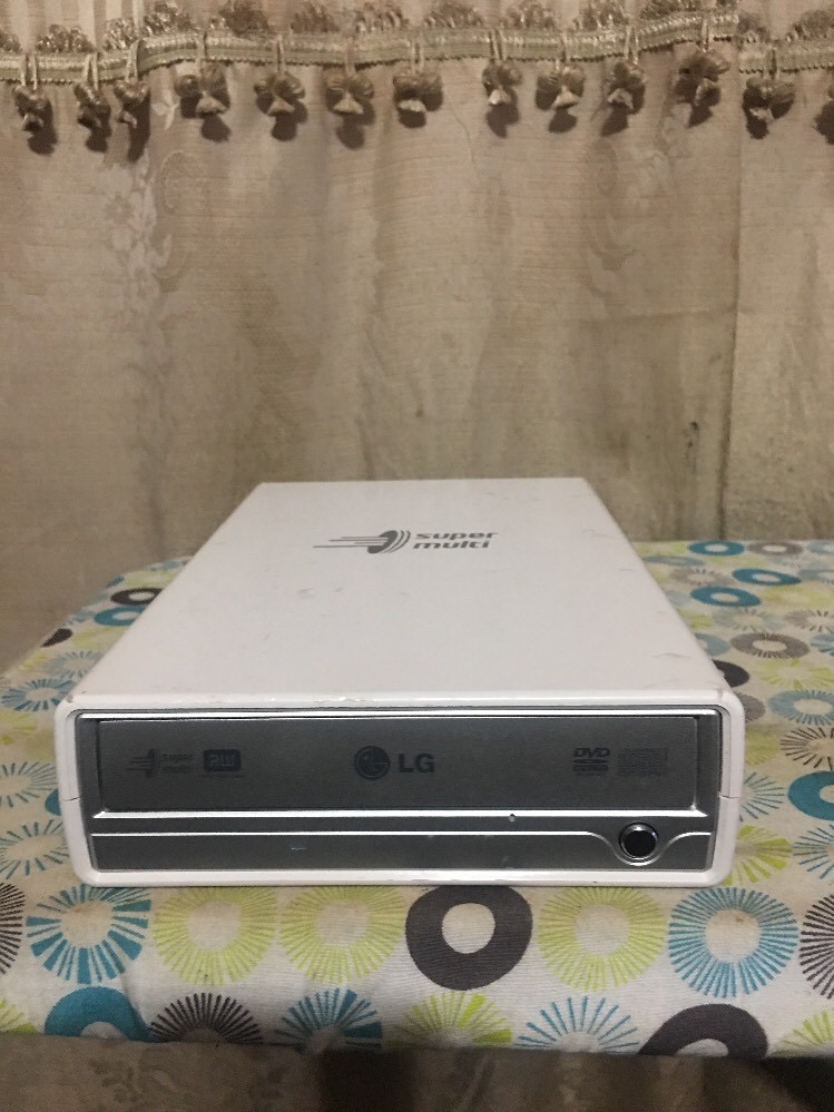 LG External Super Multi DVD ReWriter GSA-5163D  No Power Cord