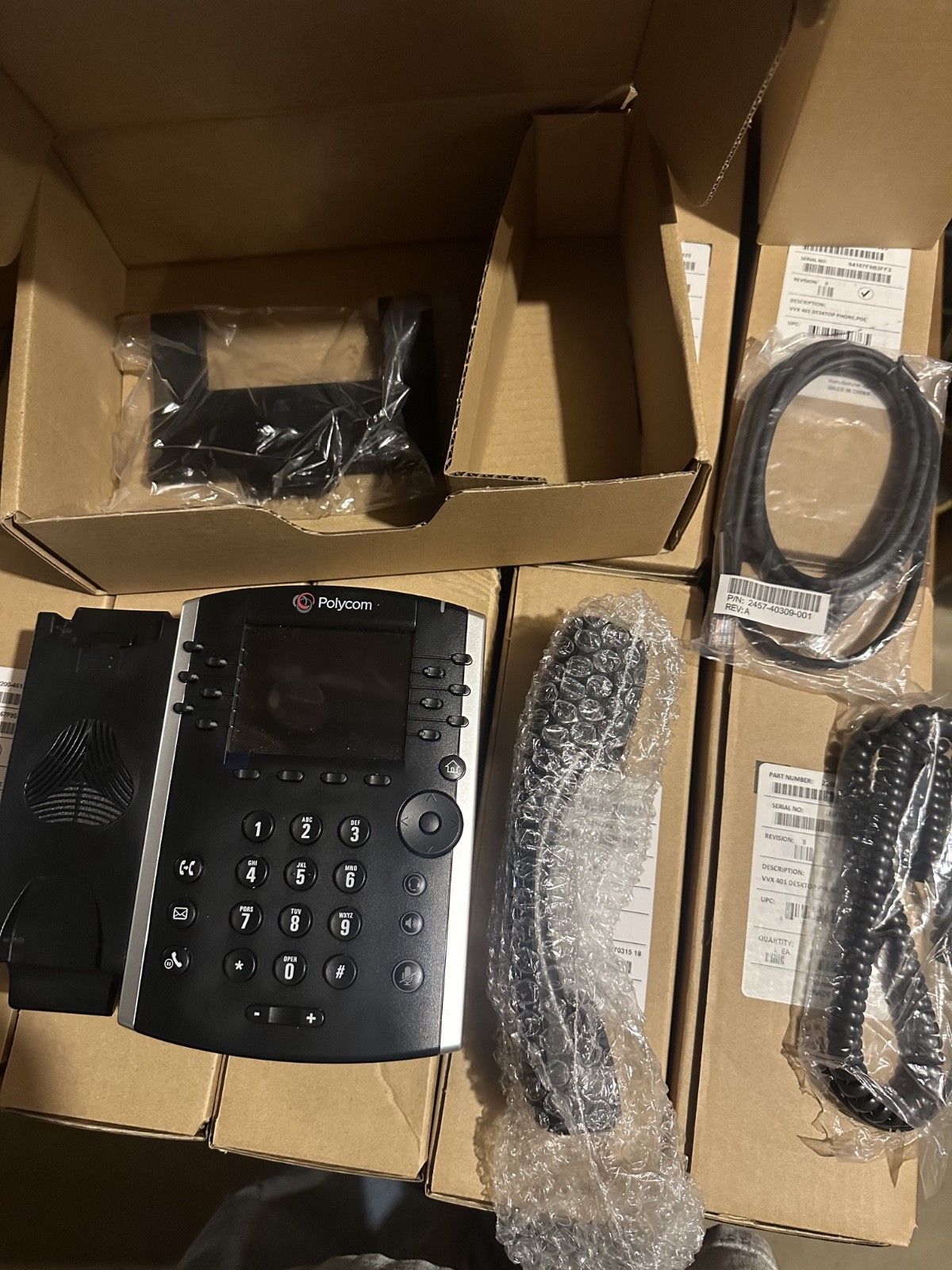 Lot of 5 Polycom VVX 401 -12 Line PoE  Phone - Black (2200-48400-025) 