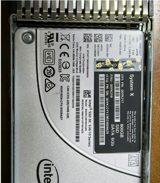 Lenovo 00YK217 00YK218 800GB SATA SSD 2.5 X3850X6 Solid State Drive M5 6G