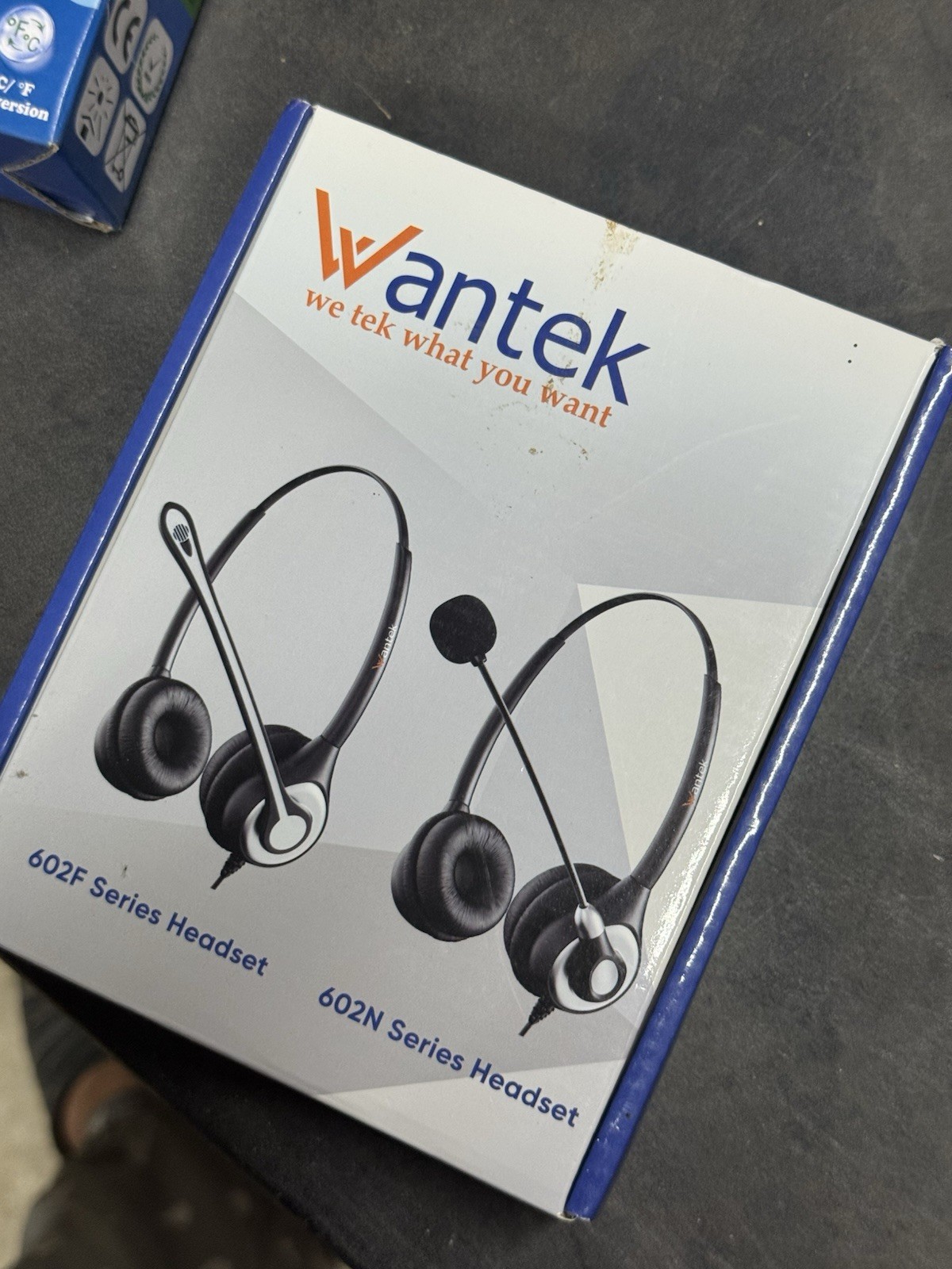 Wantek A600F Wired RJ9 Double Ear Headband Headset Boom Mic Mute/Volume