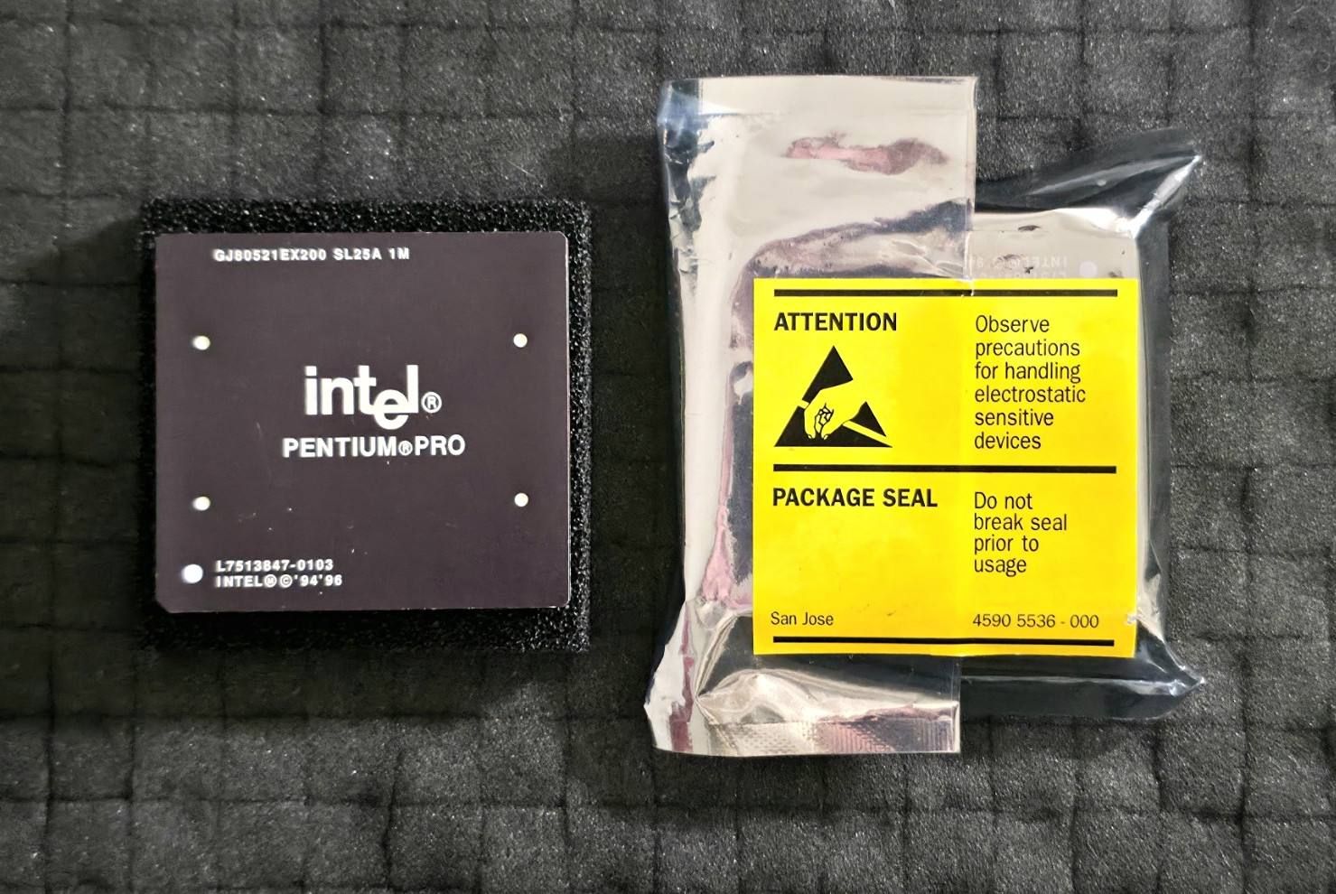 Intel Pentium Pro 200MHz, 1MB L2 Cache (SL25A / GJ80521EX200) - MATCHED PAIR