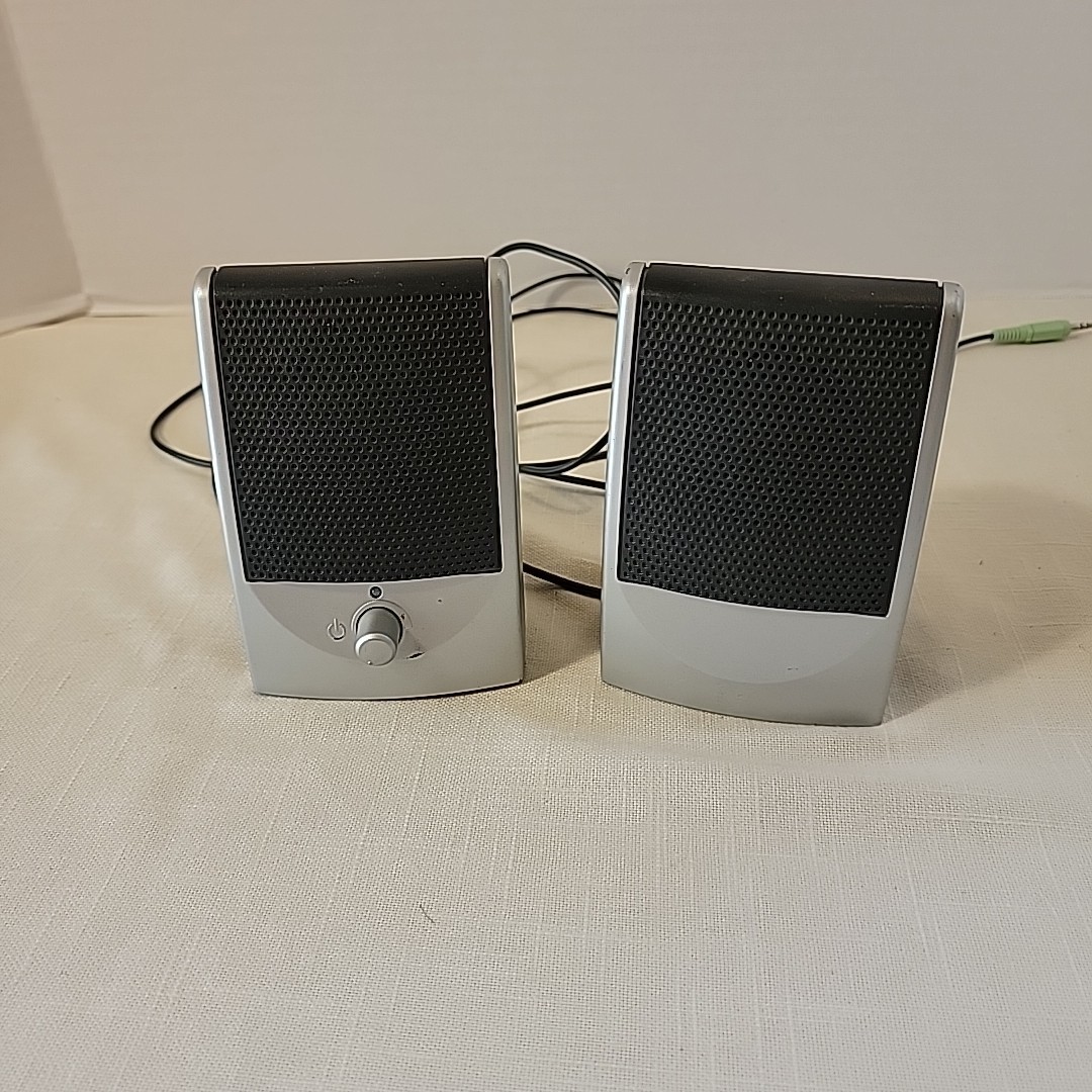 Diamond Audio Technology Computer Desktop Speakers EMC2.0 USB Powered 3.5mm Jack