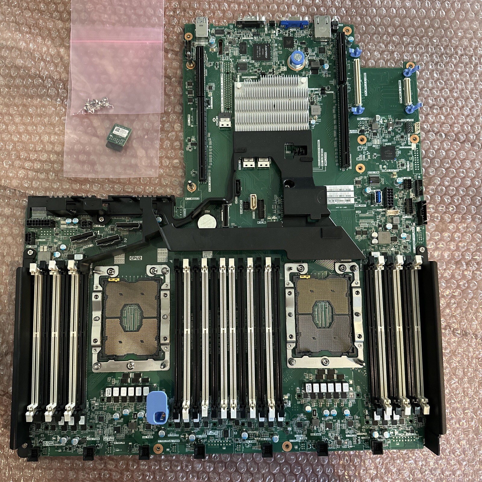 IBM Lenovo 01PE834 Motherboard + Screws + TPM 2.0 00MX378 System Board HR630x