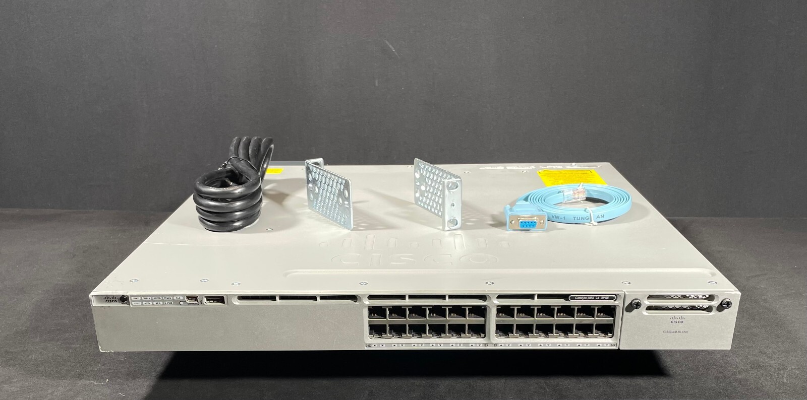 Cisco WS-C3850-24U-L 24 Port UPOE Gigabit Switch - Same Day Shipping