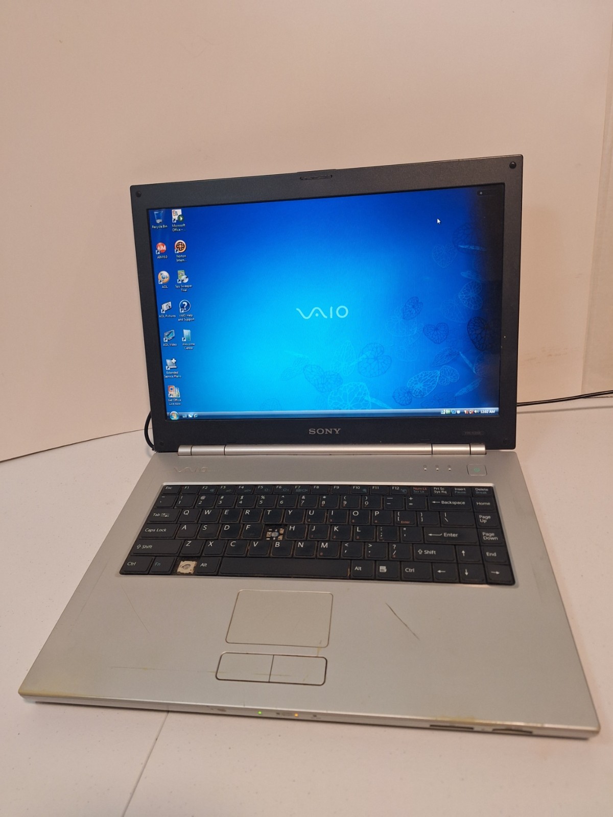 Sony Vaio VGN-N320E 15.4" Intel Premium Dual Core Laptop - Works- Parts only