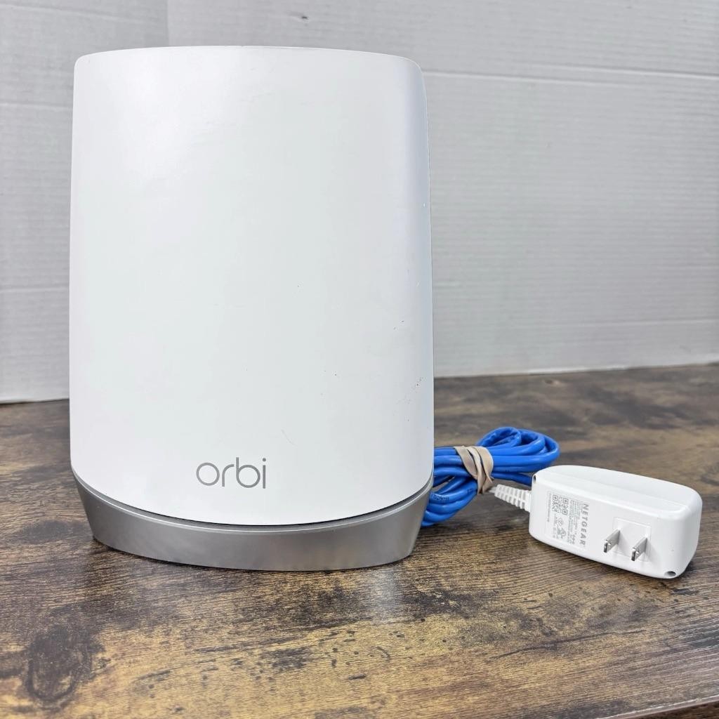 NETGEAR Orbi RBS750 Add-on Satellite Tri-Band Wireless Mesh WiFi 6 AX4200