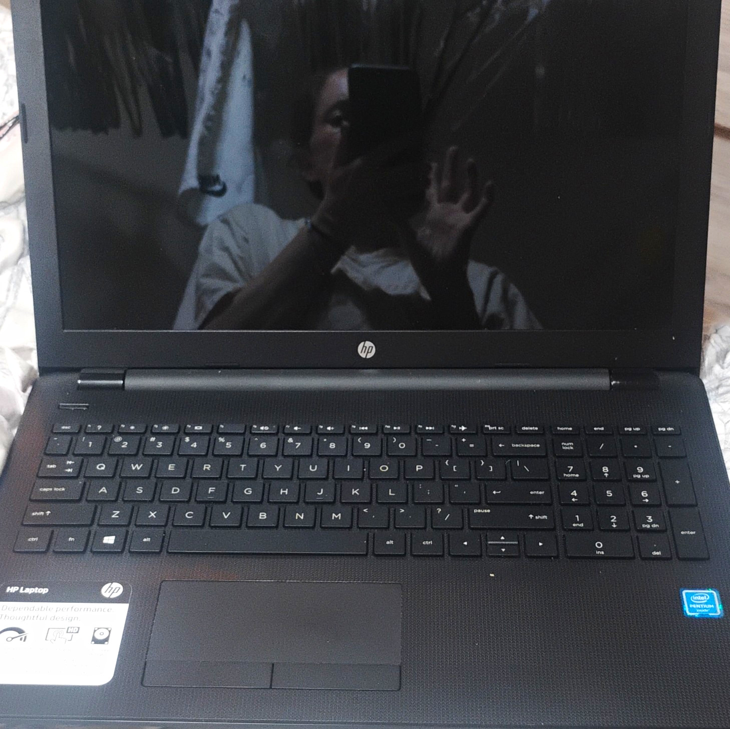 HP 15-bs020wm 15.6" Touchscreen Laptop Pentium 4GB 500GB HDD Win 10 Black
