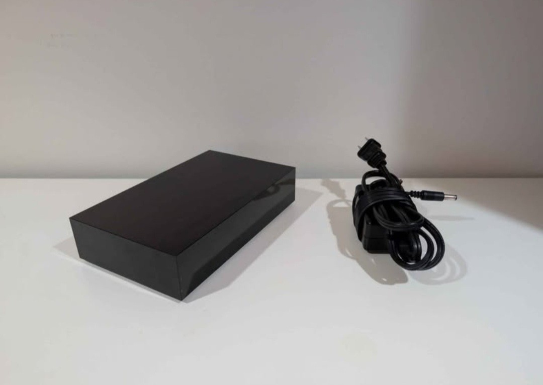 LaCie Hard Disk Design by Neil Poulton 2TB External HDD Tested